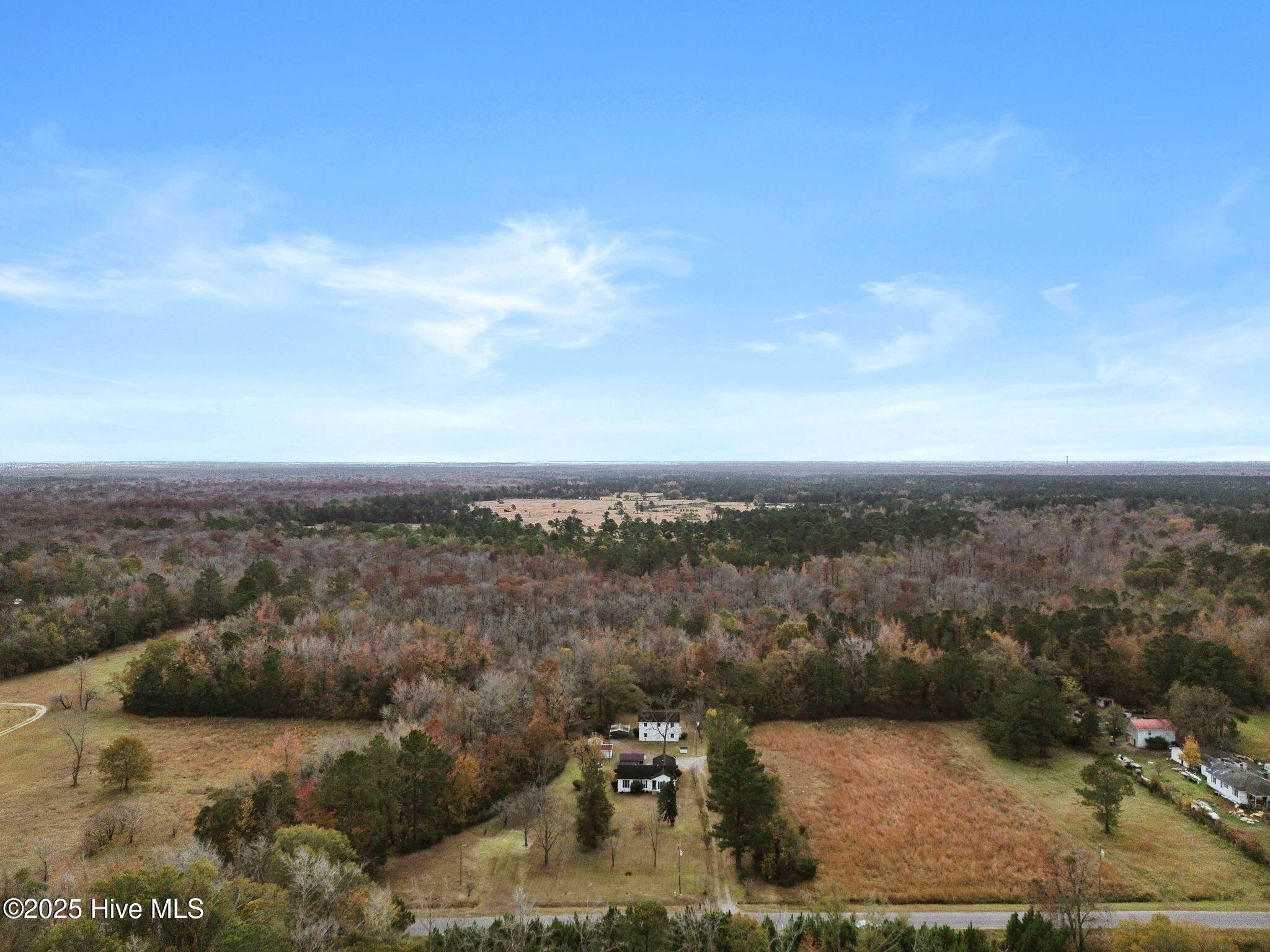 100543210 | Photo 24