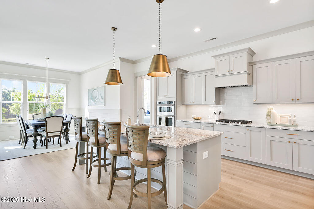 100554434 | Photo 24