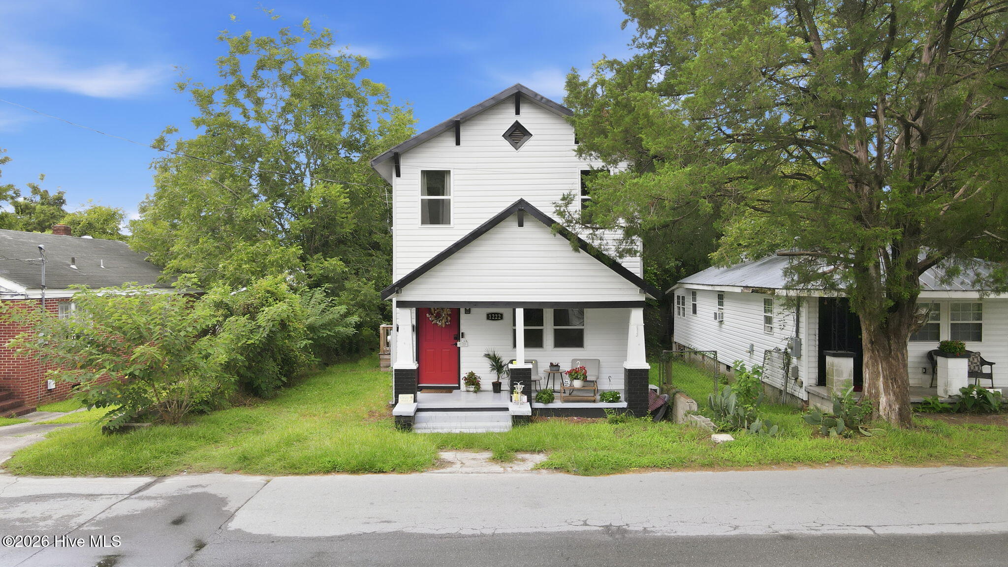1st image of 1222 Cedar St, New Bern, NC 28560 | MLS# 100593358