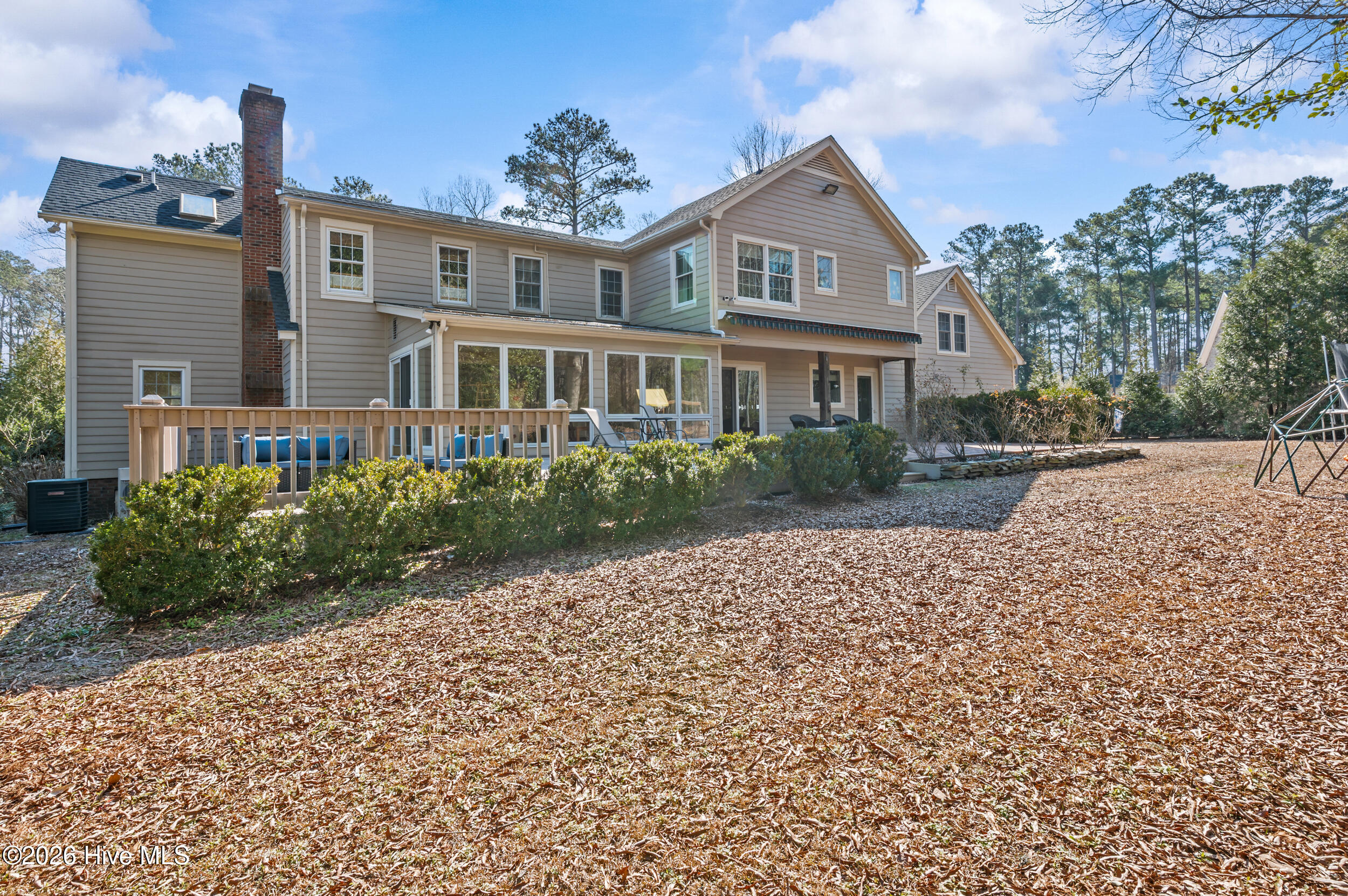 100554057 | Photo 57