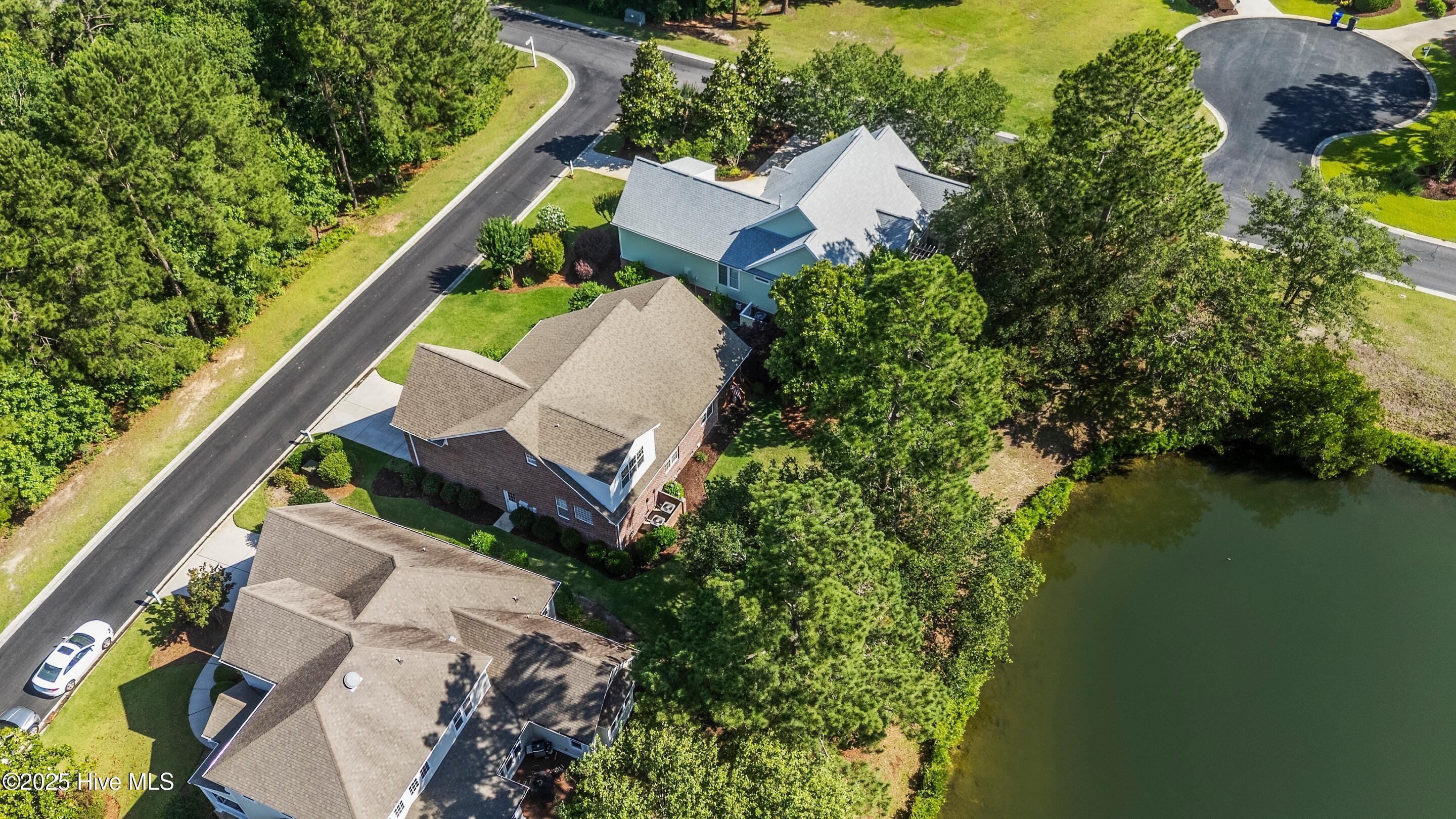 100514713 | Photo 71