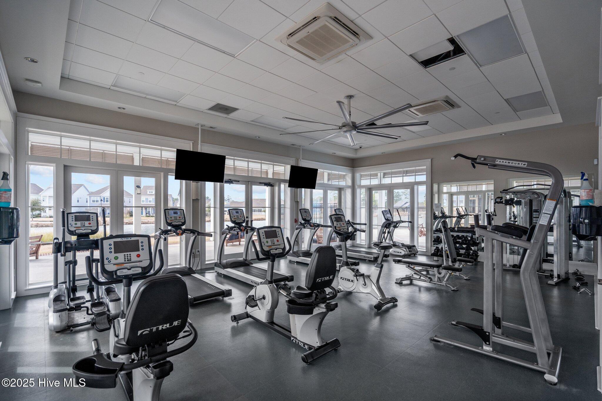 100515846 | Photo 55