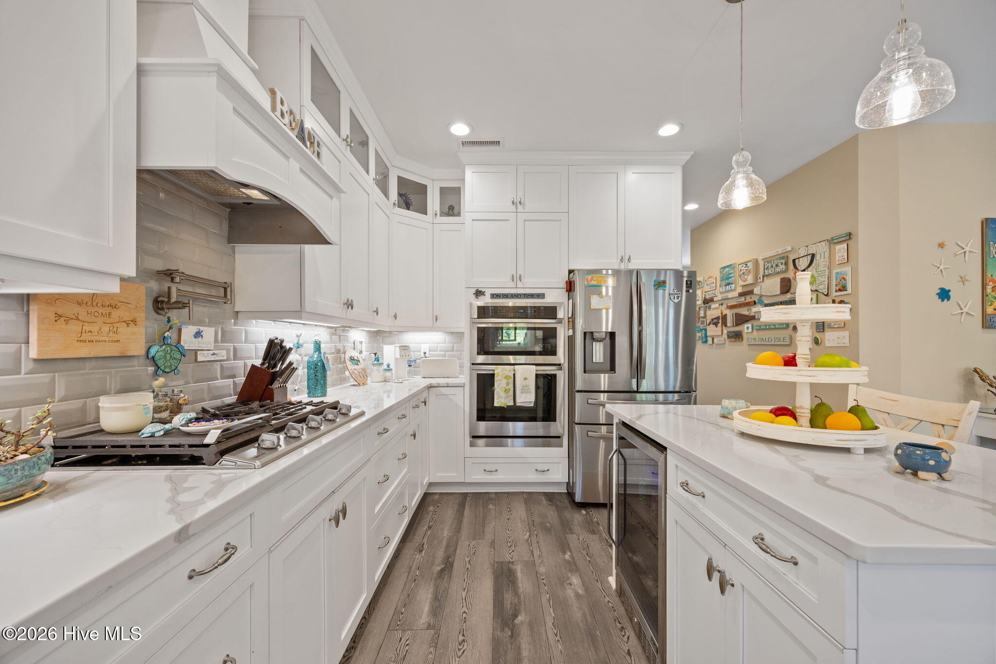 100567463 | Photo 26