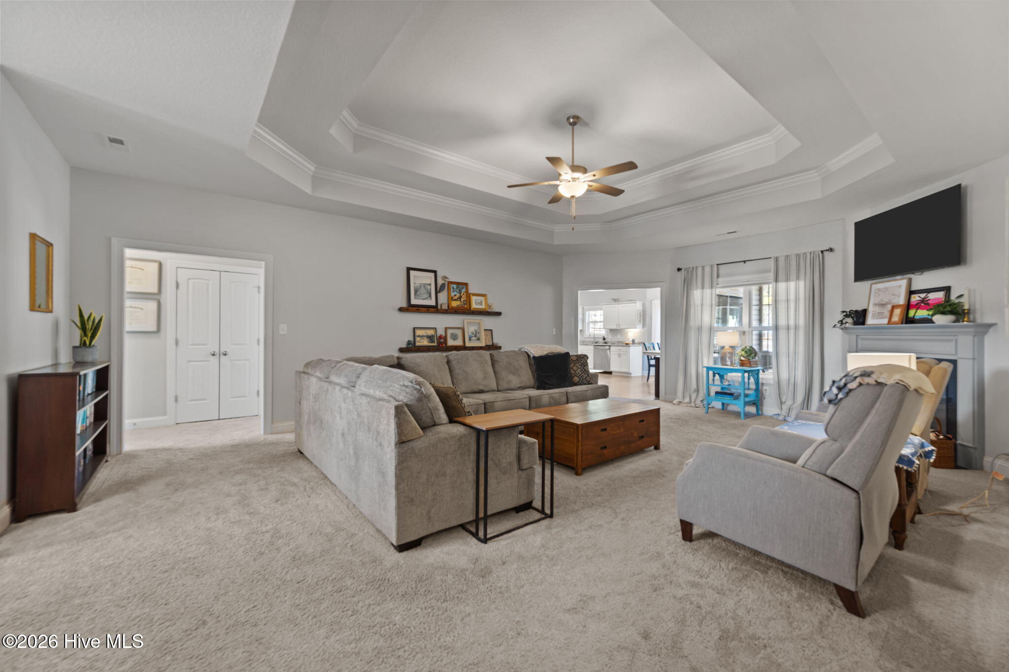 100553324 | Photo 10