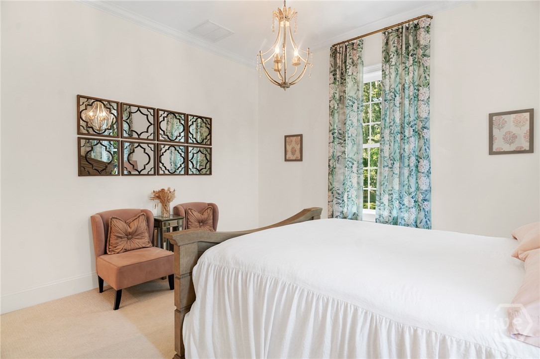 723 E Victory Drive, Savannah, GA, 31405