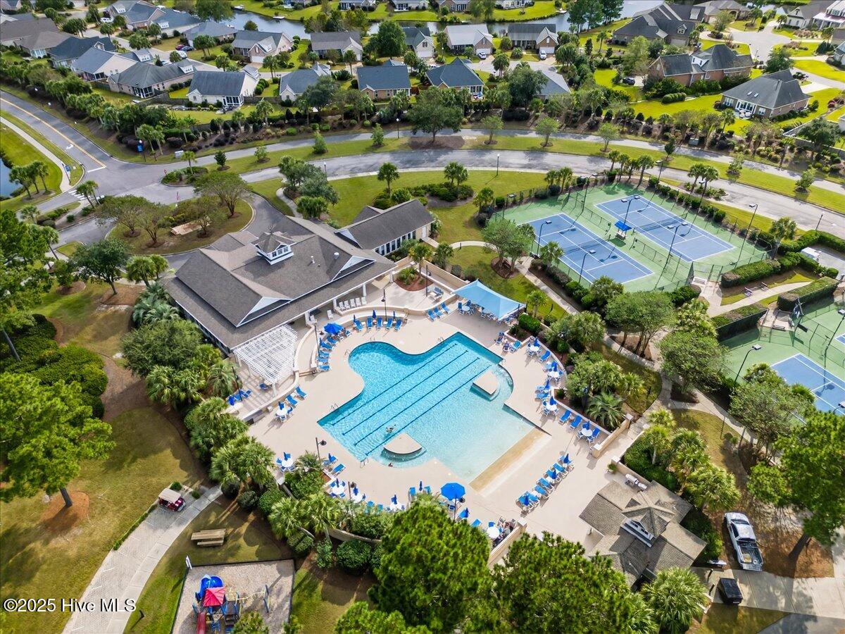 100535406 | Photo 21