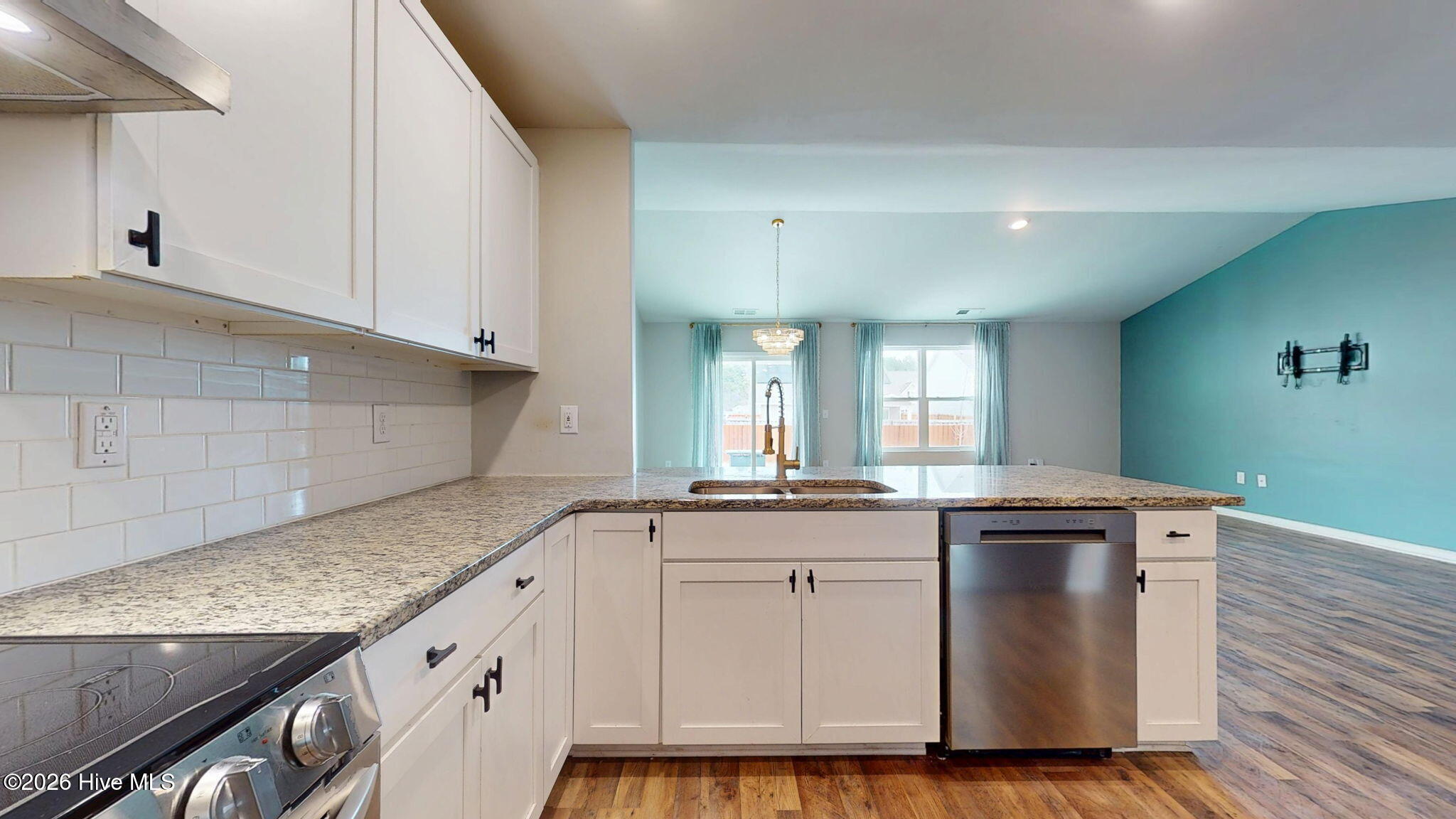 624 Aurora Place, Hampstead, NC, 28443