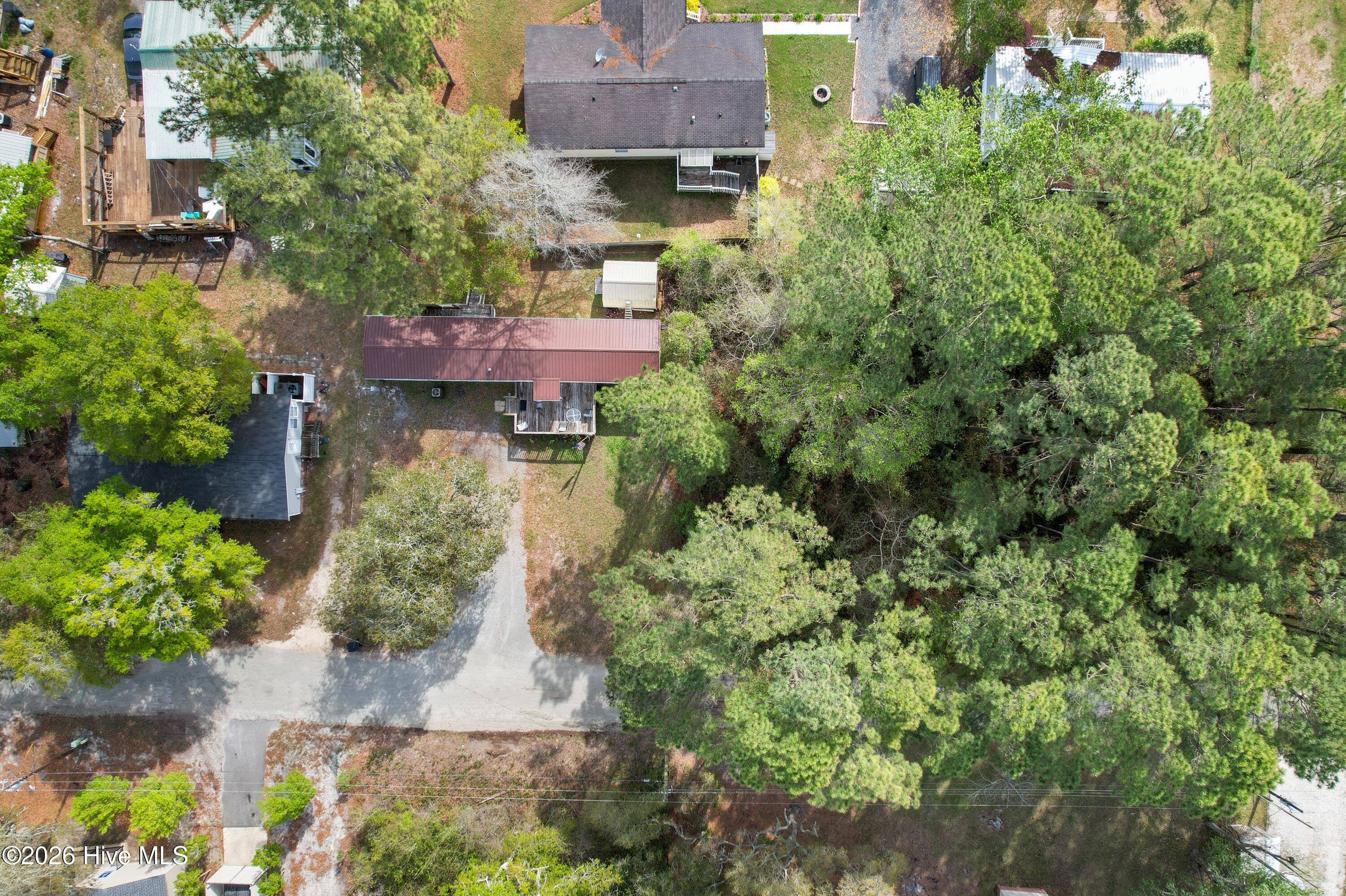 100565764 | Photo 38