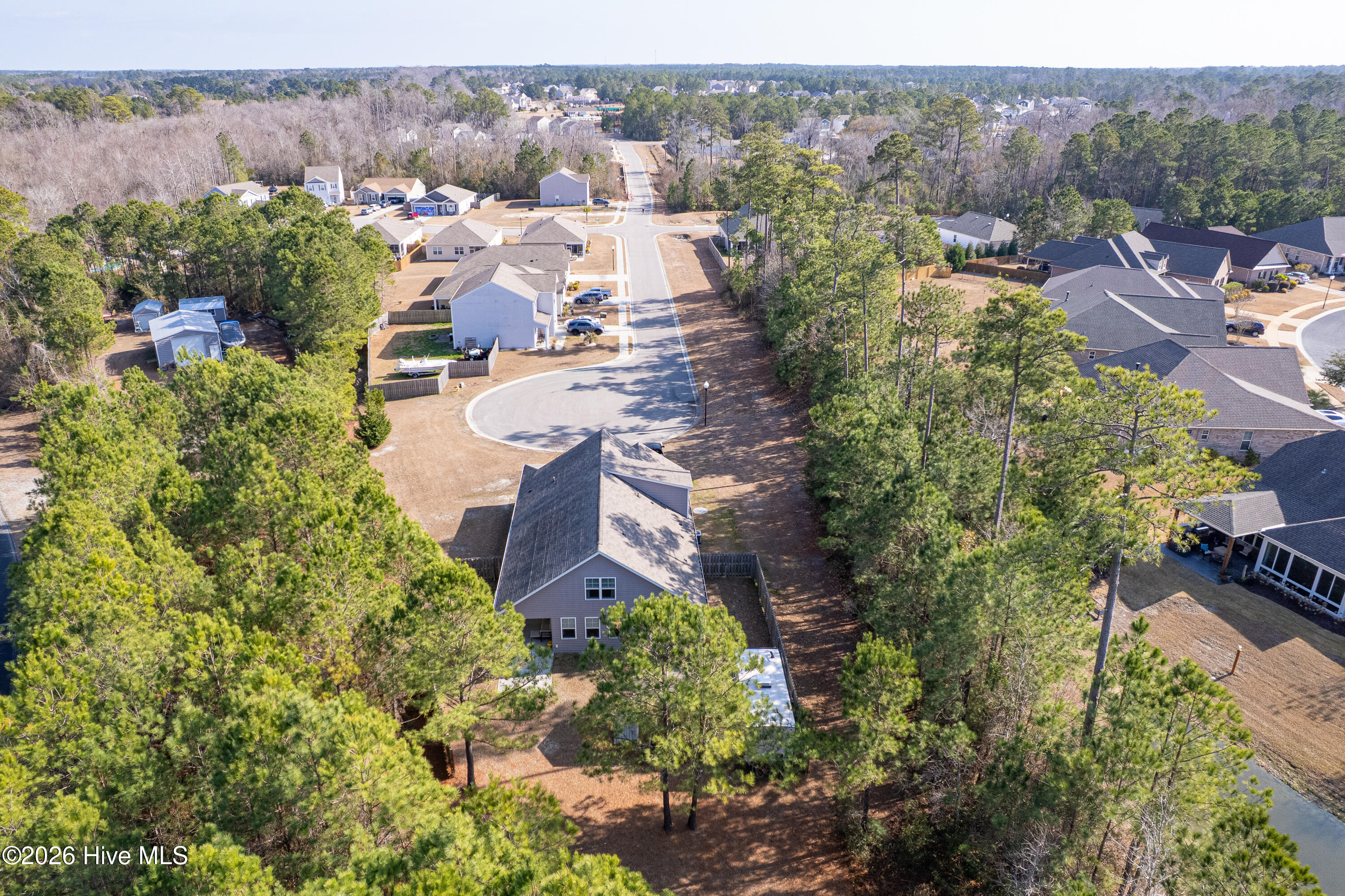 100549305 | Photo 49