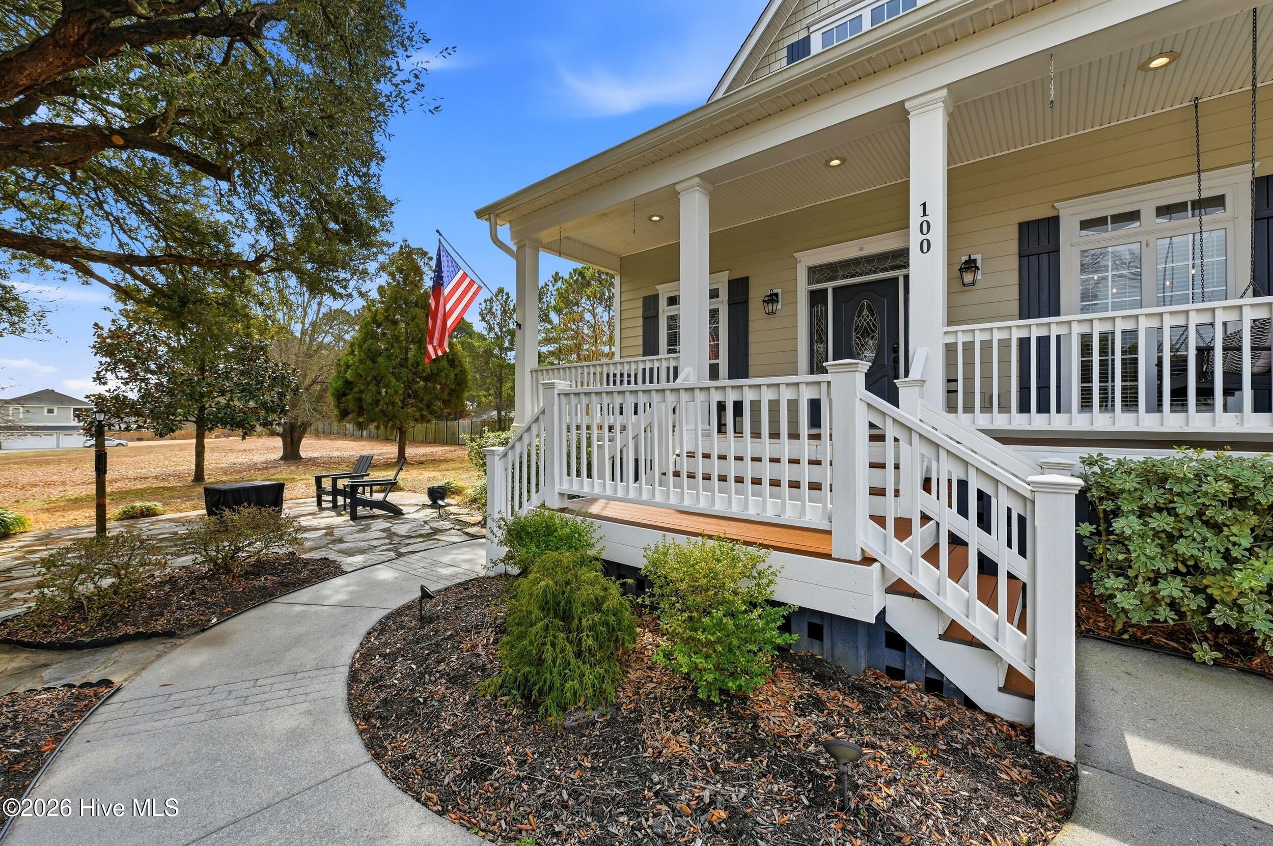 100556453 | Photo 54