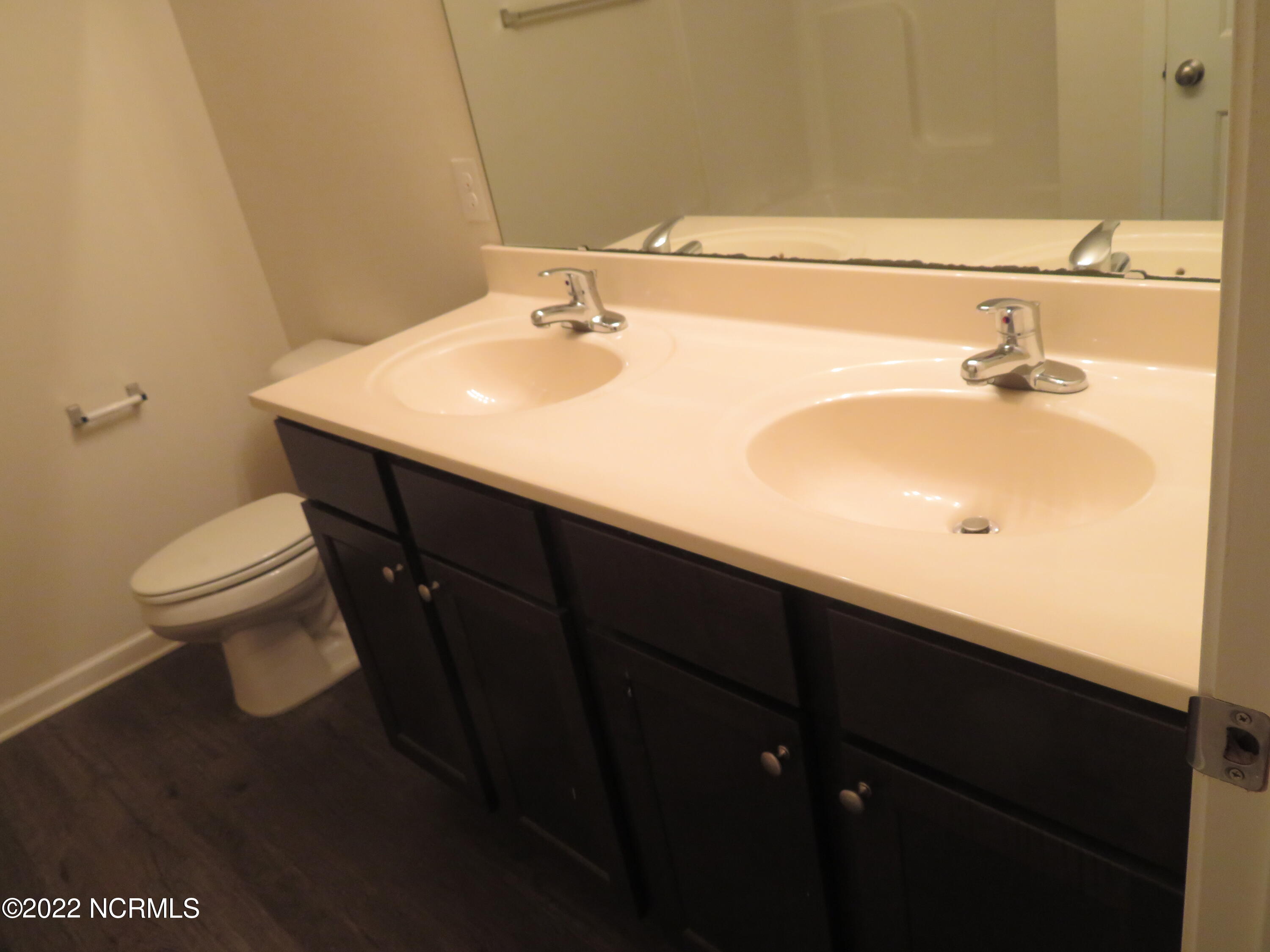 100548375 | Photo 17