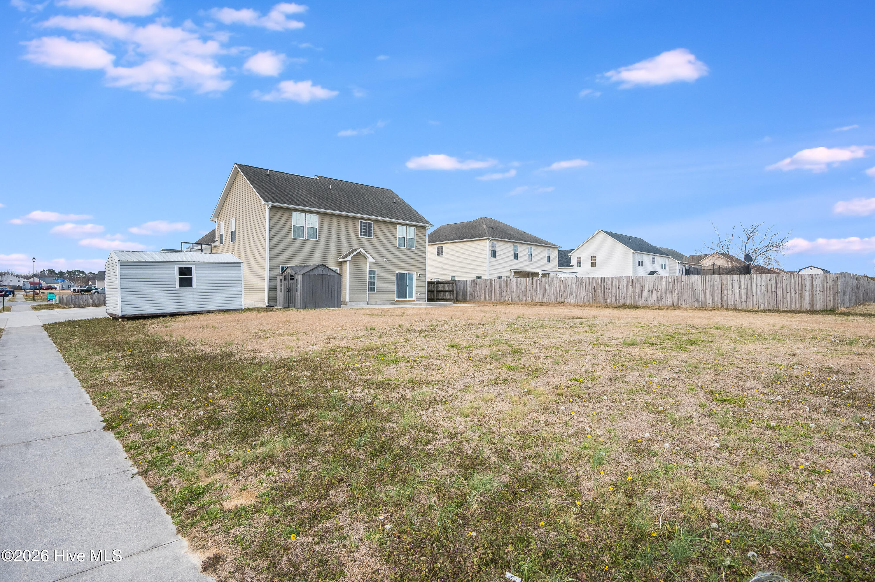 100545678 | Photo 71