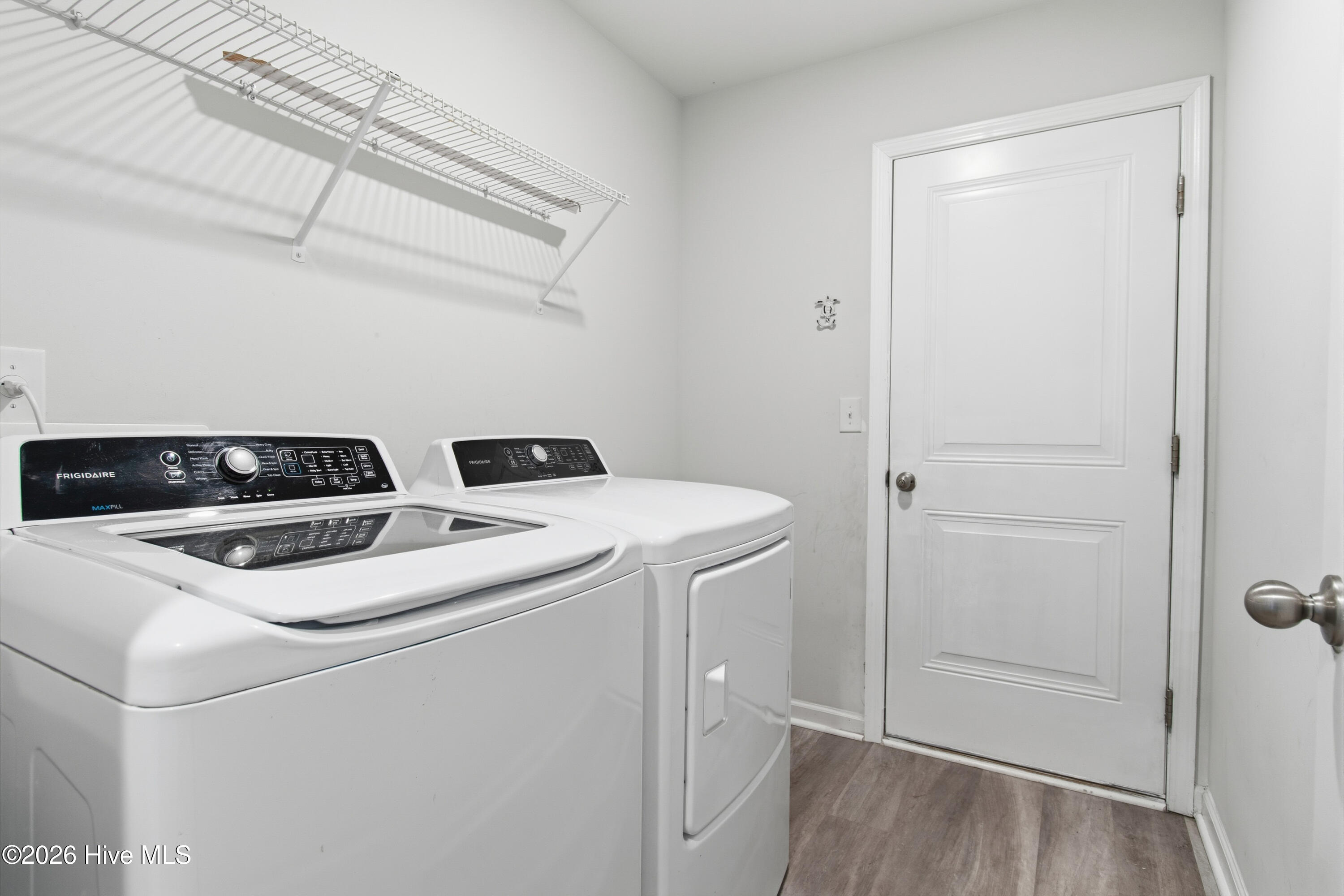 100554412 | Photo 21