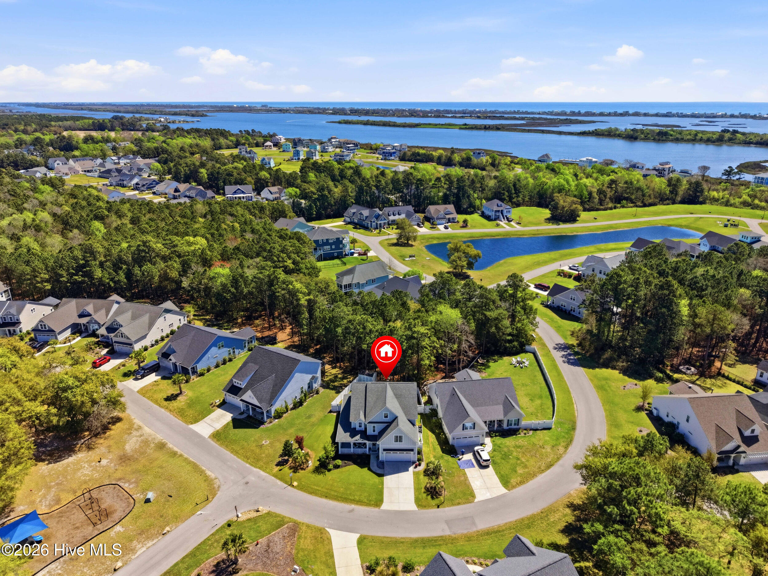 100565471 | Photo 65