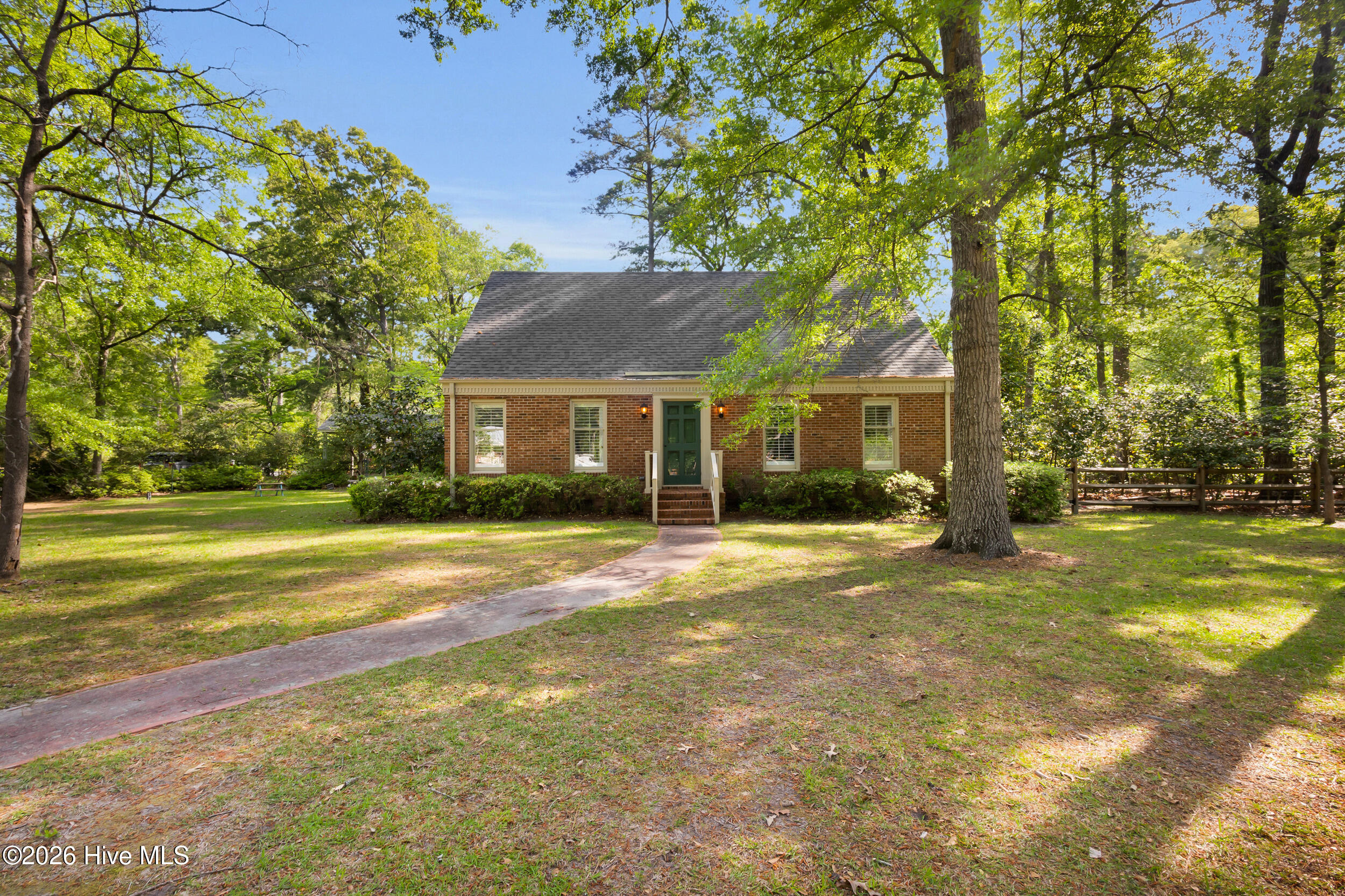 3536 Canterbury Road,Trent Woods