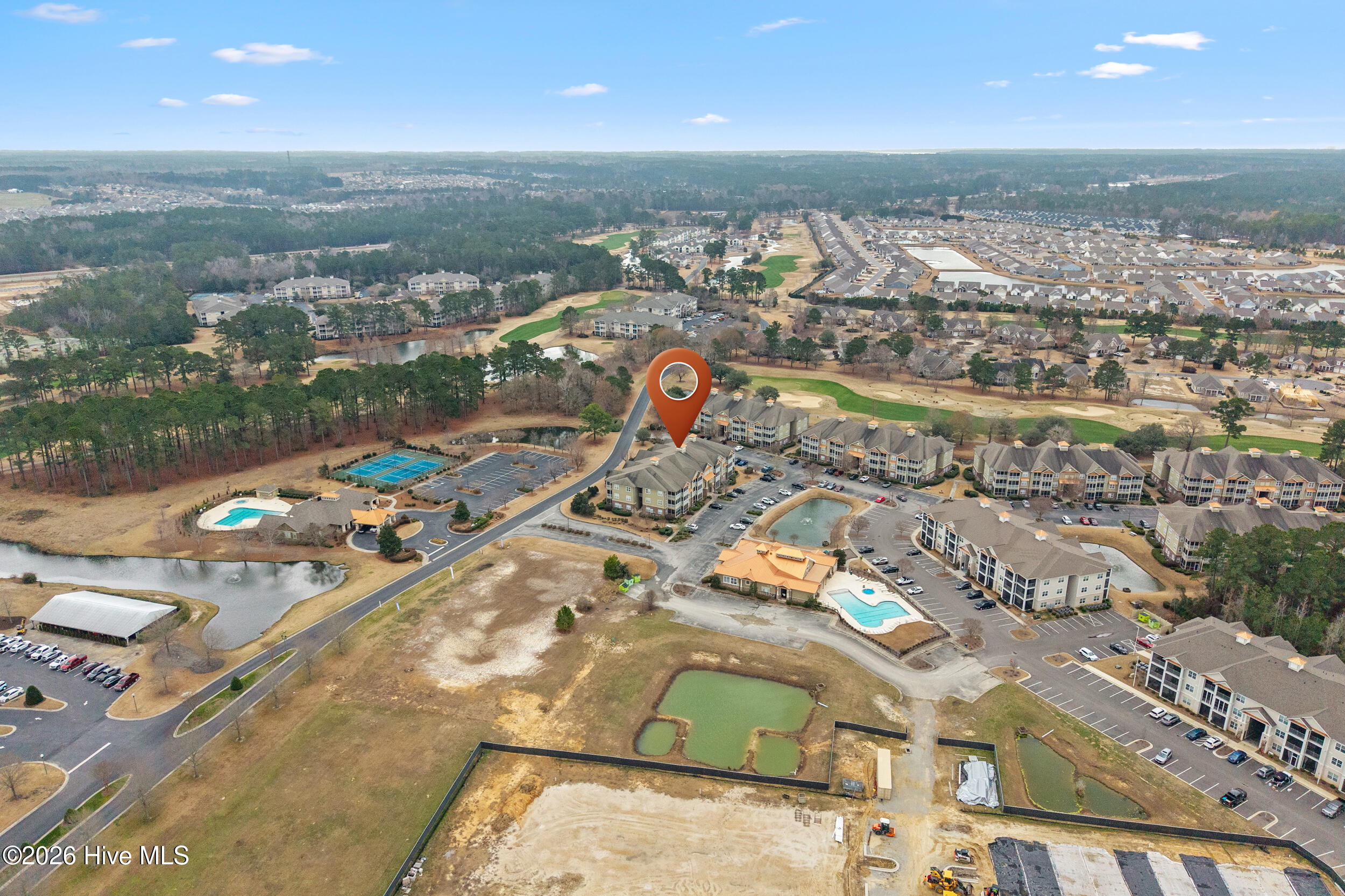 100556041 | Photo 38