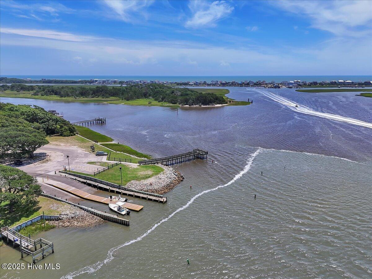 100515601 | Photo 23