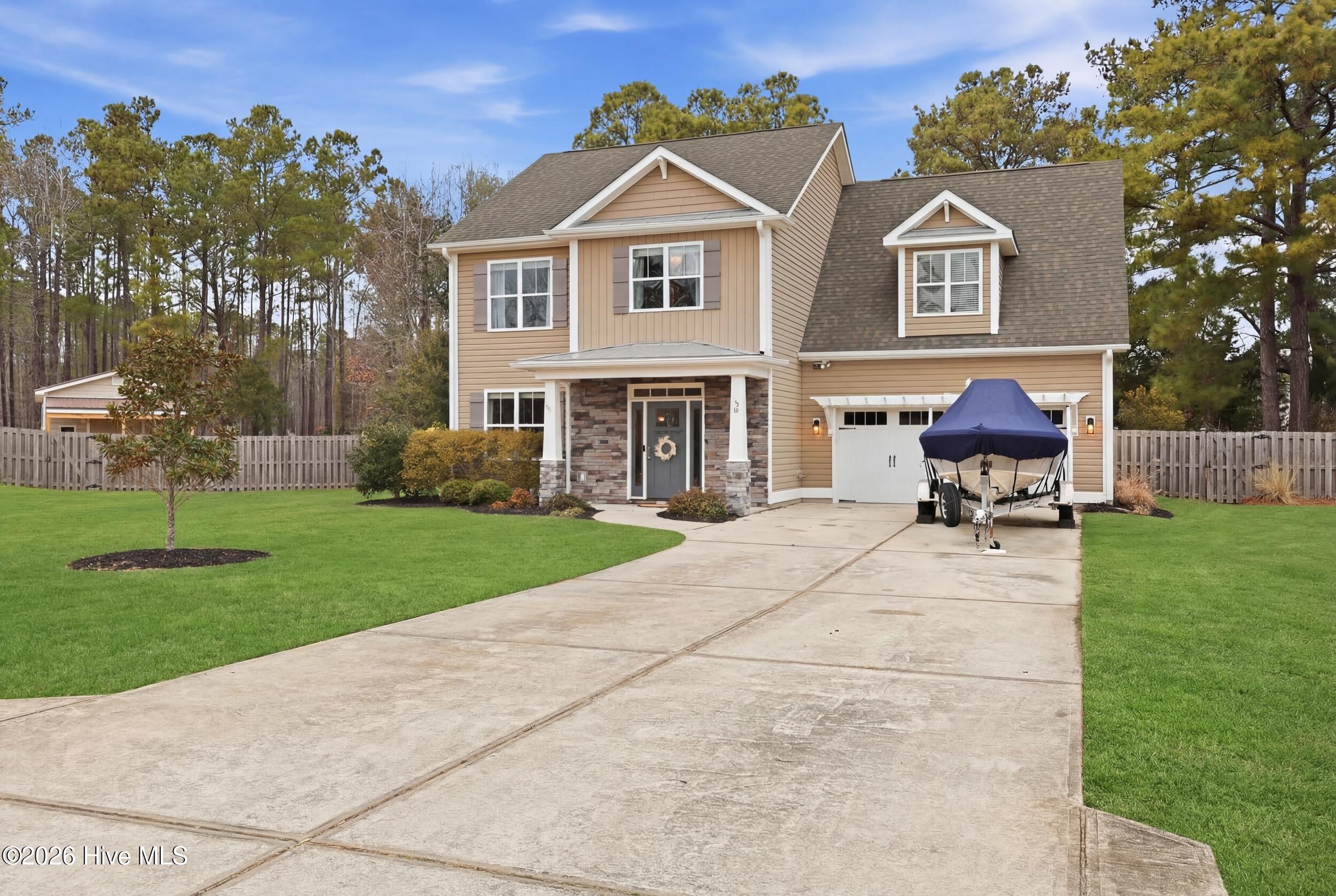 38 Pin Oak Court, Hampstead, NC, 28443