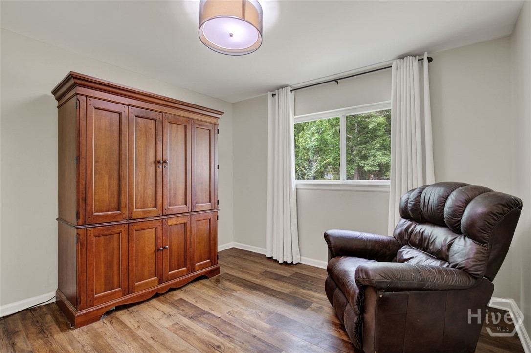 1908 Colonial Drive