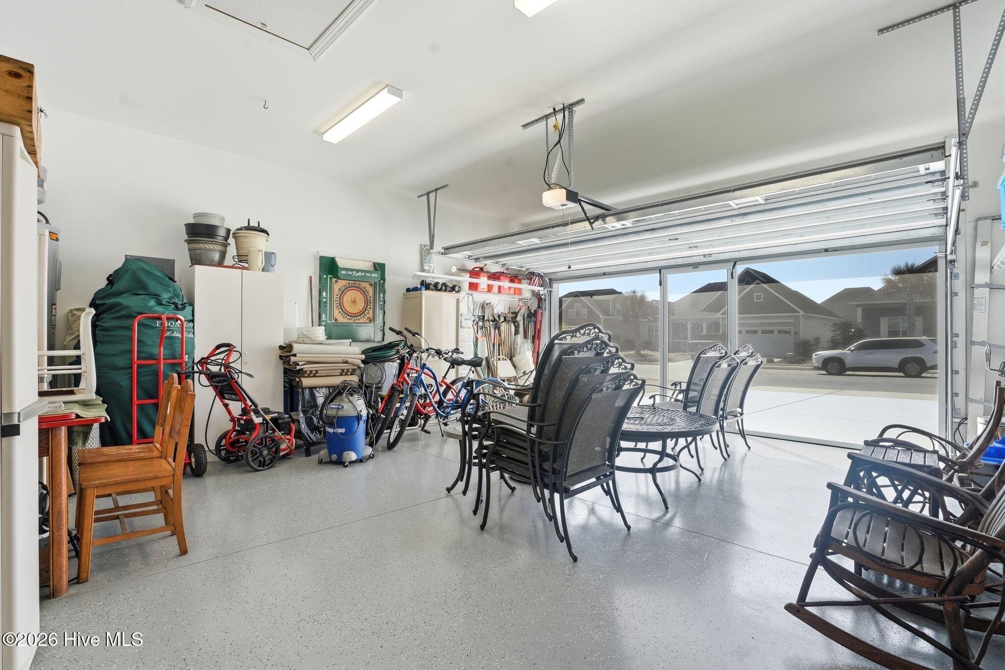 100559439 | Photo 67