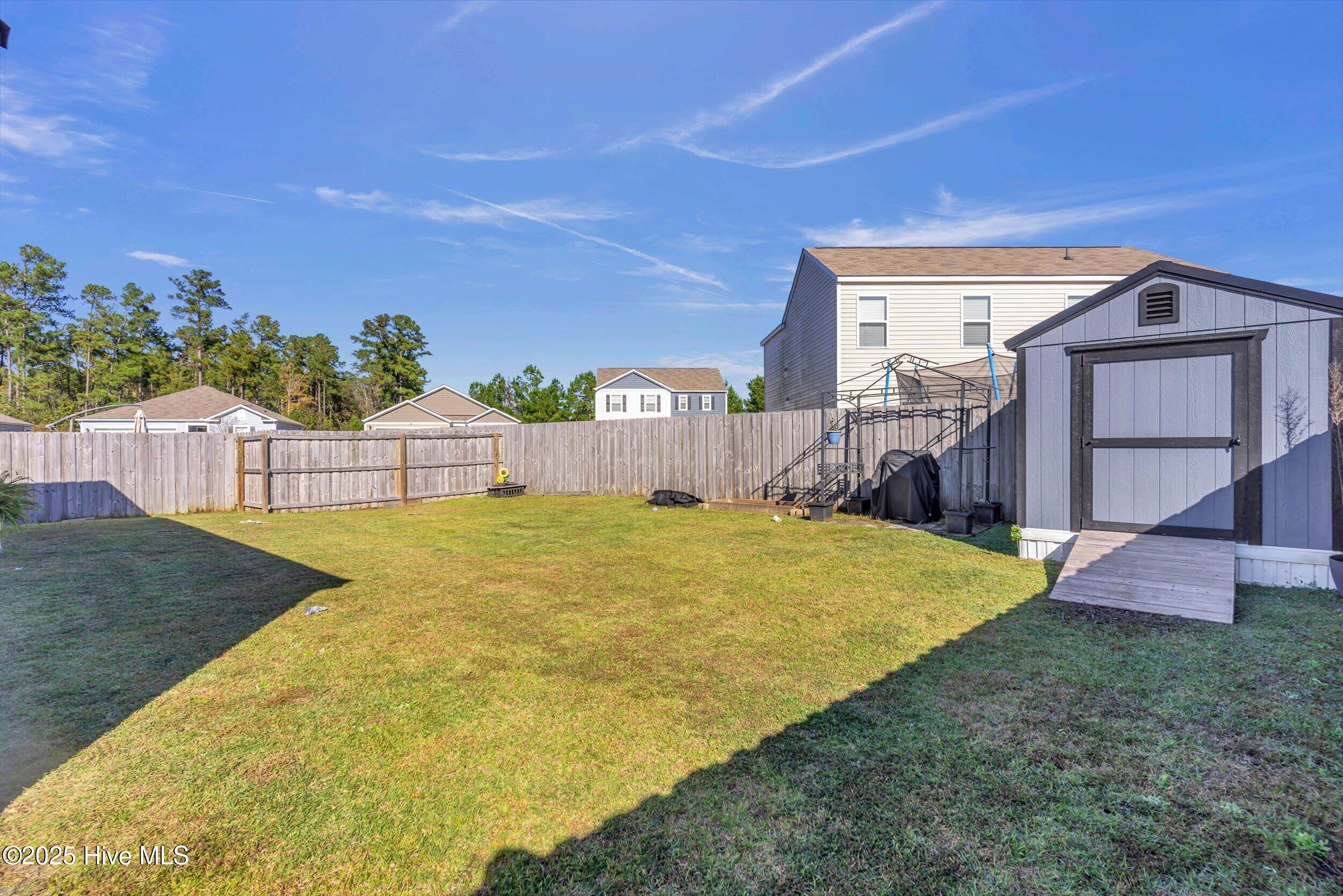 100539440 | Photo 28