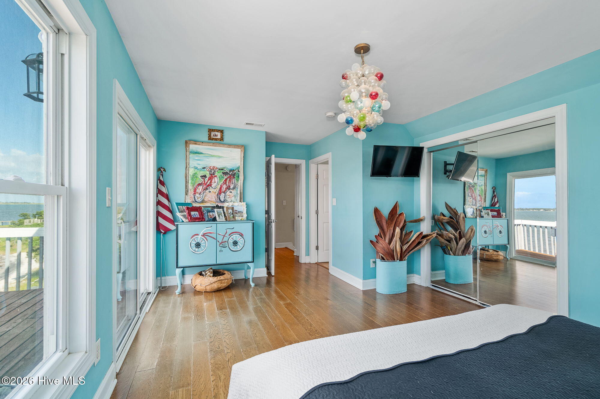 108 Swing Easy Lane, Harkers Island, NC, 28531