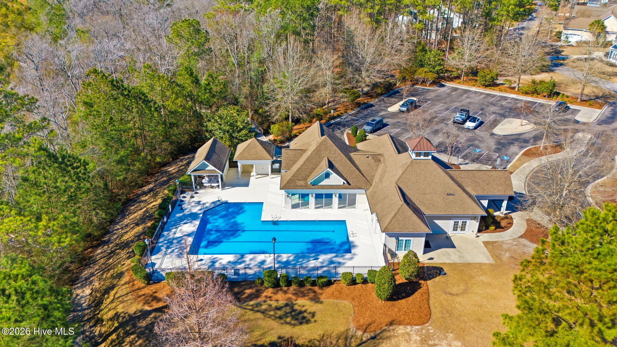 100558607 | Photo 39