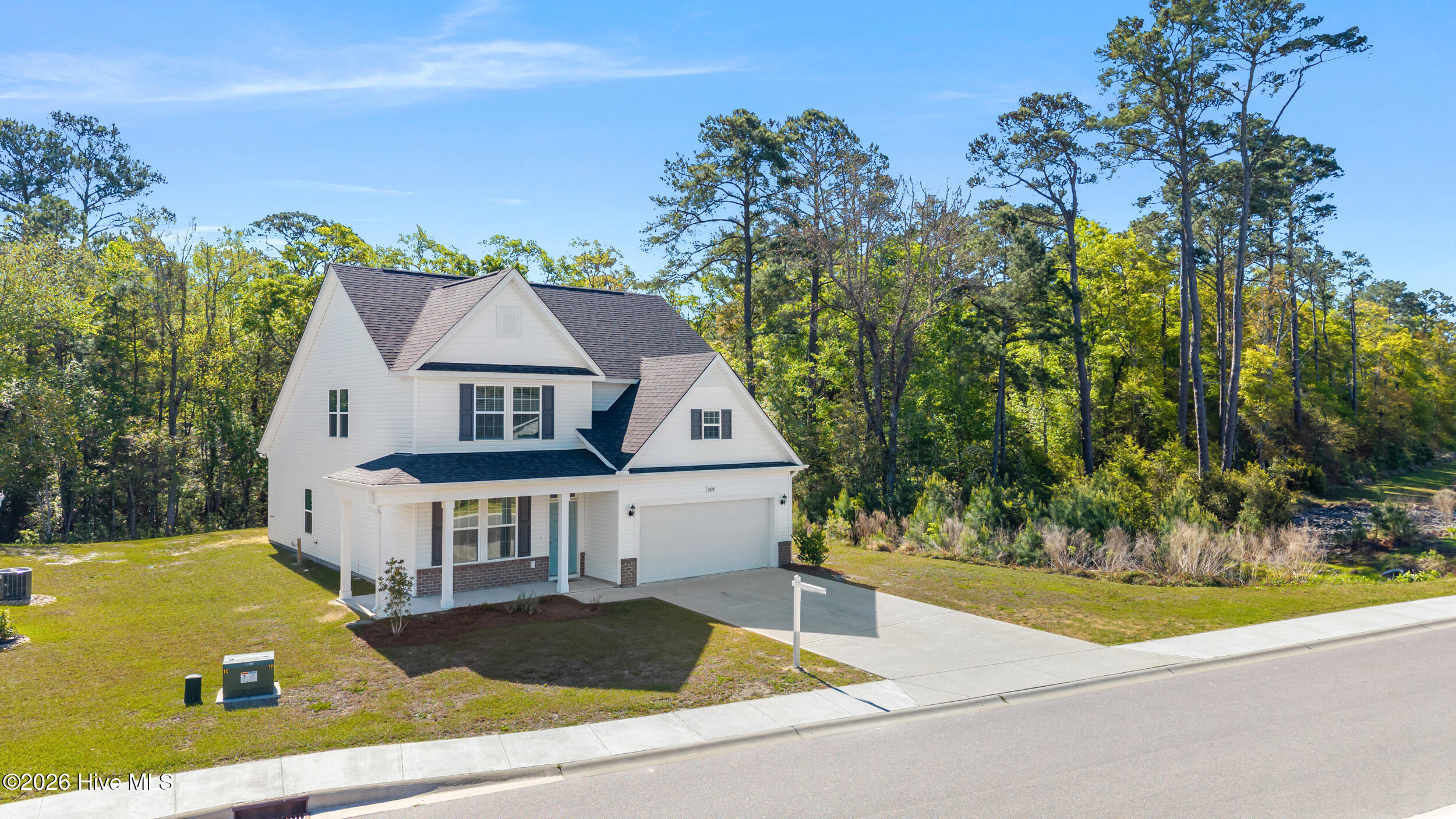 100535849 | Photo 33