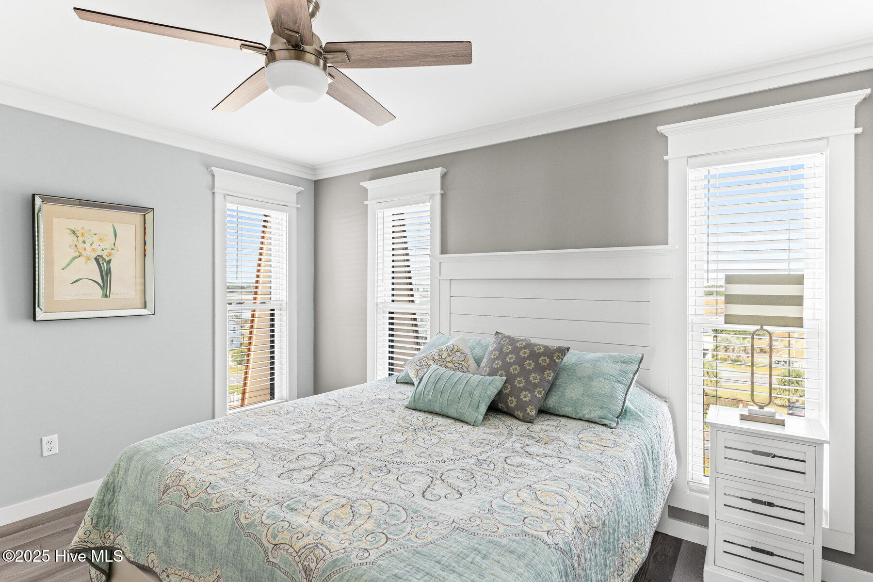 100546206 | Photo 23