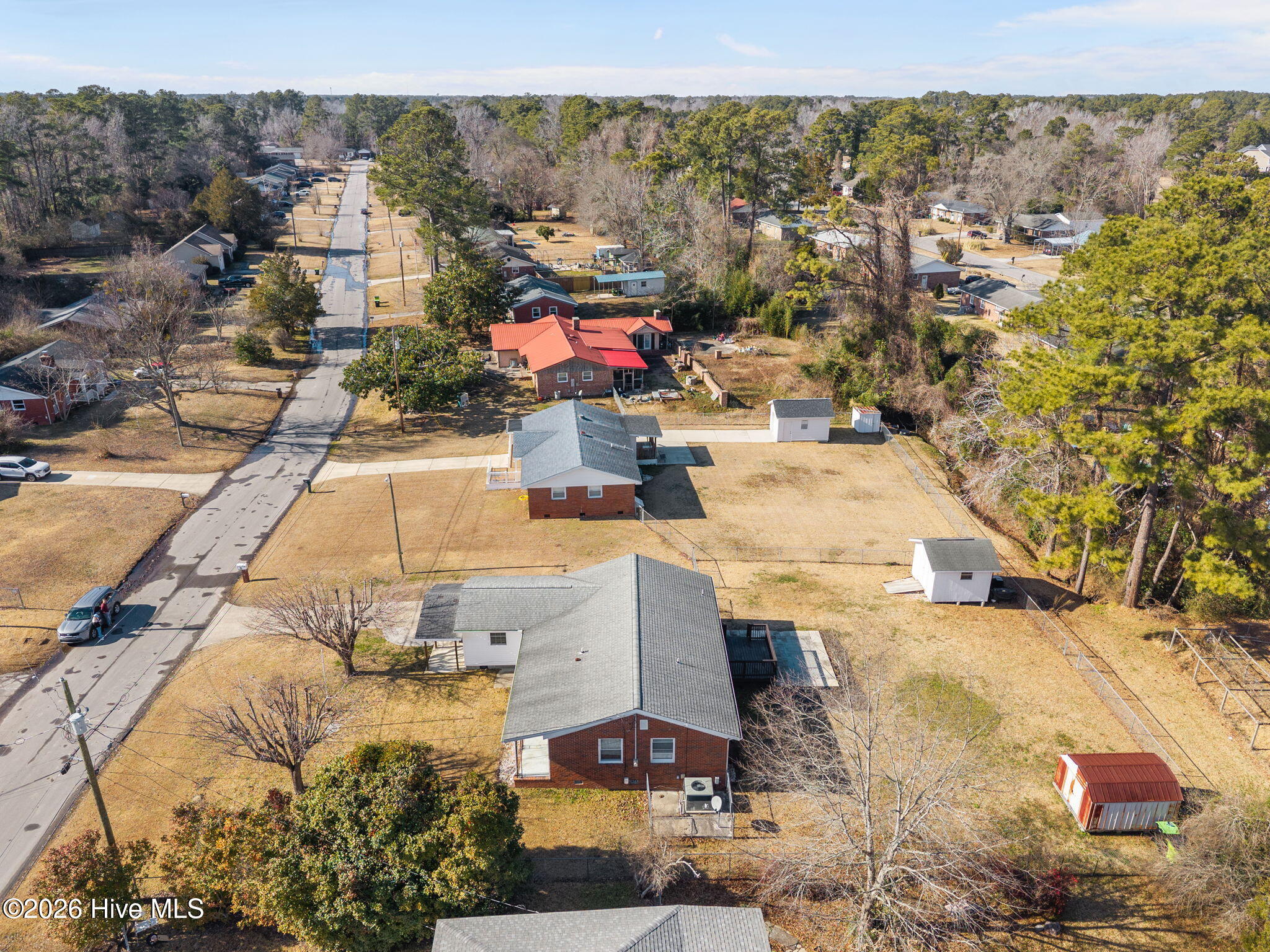 100554438 | Photo 34