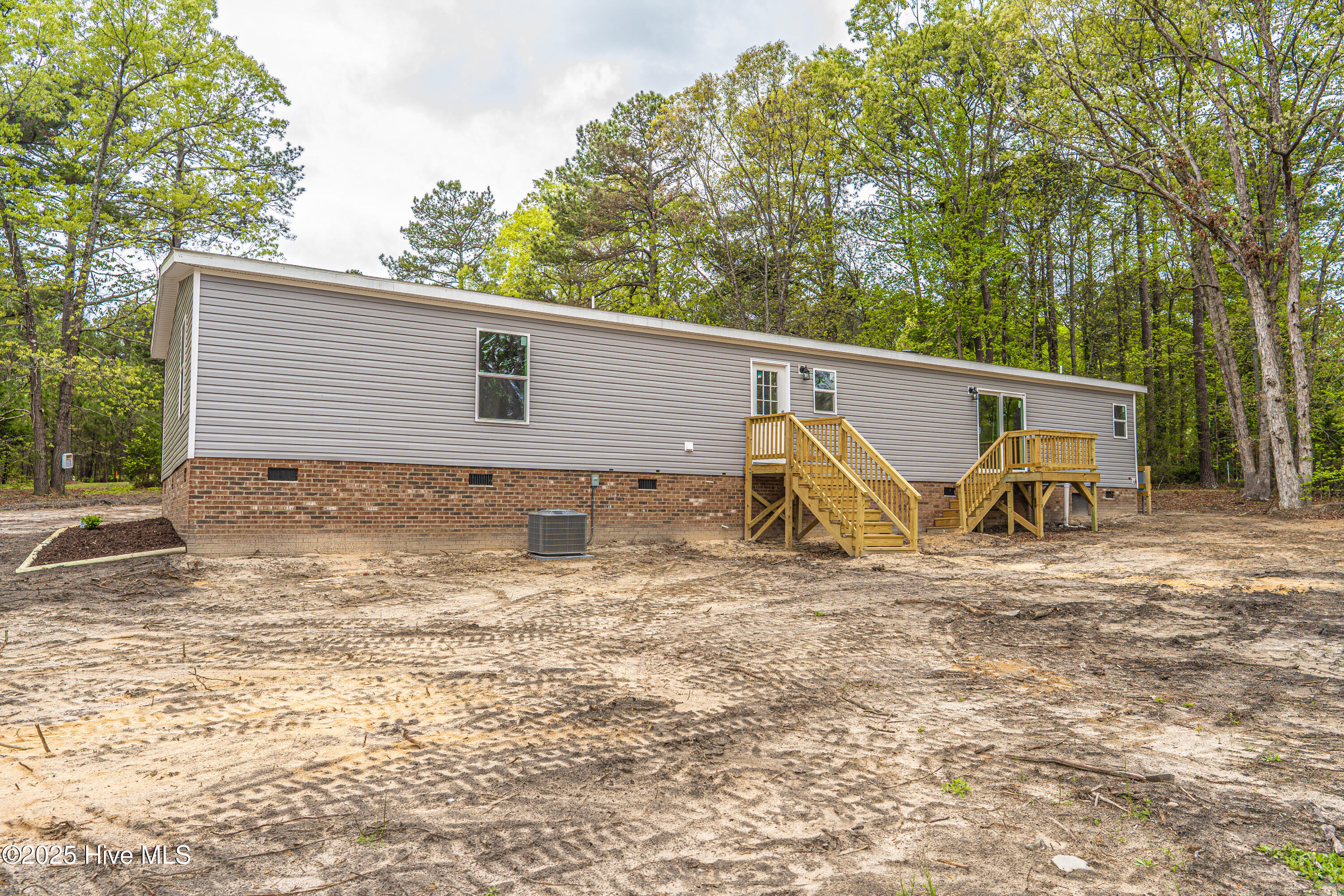 175 Deforest Drive