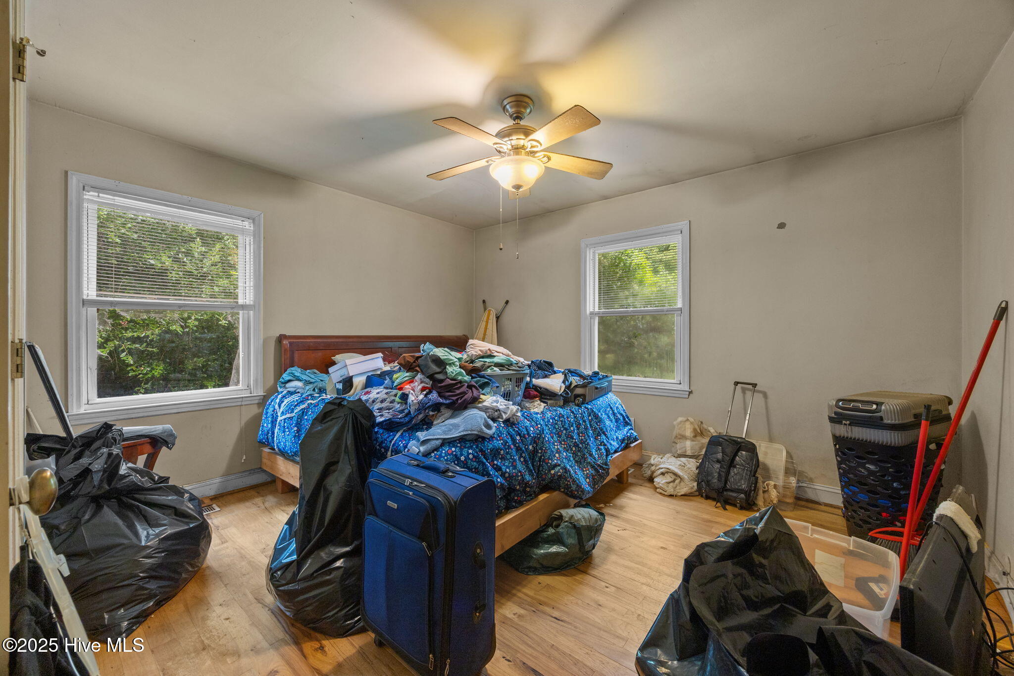 100566802 | Photo 37