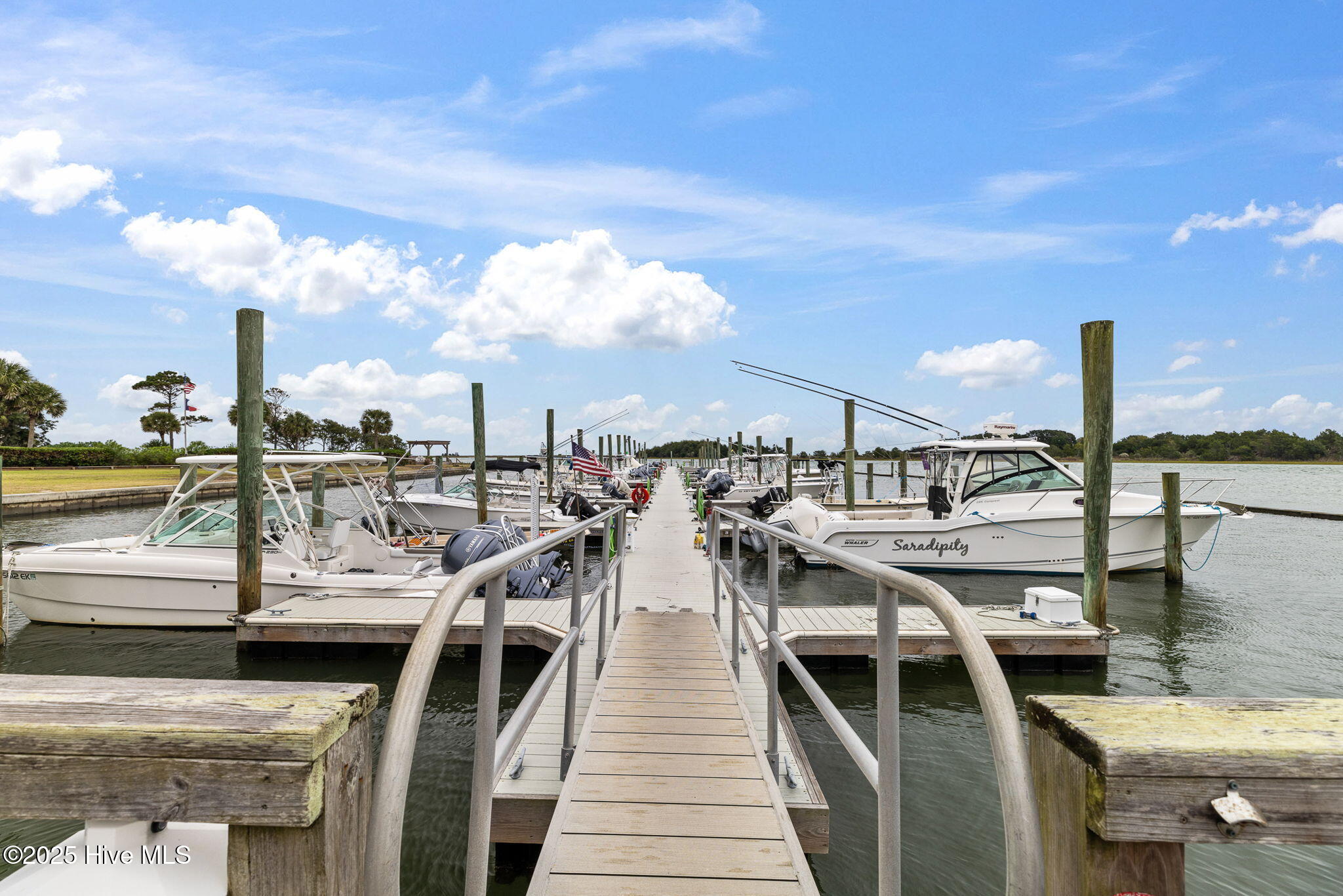 100548245 | Photo 67