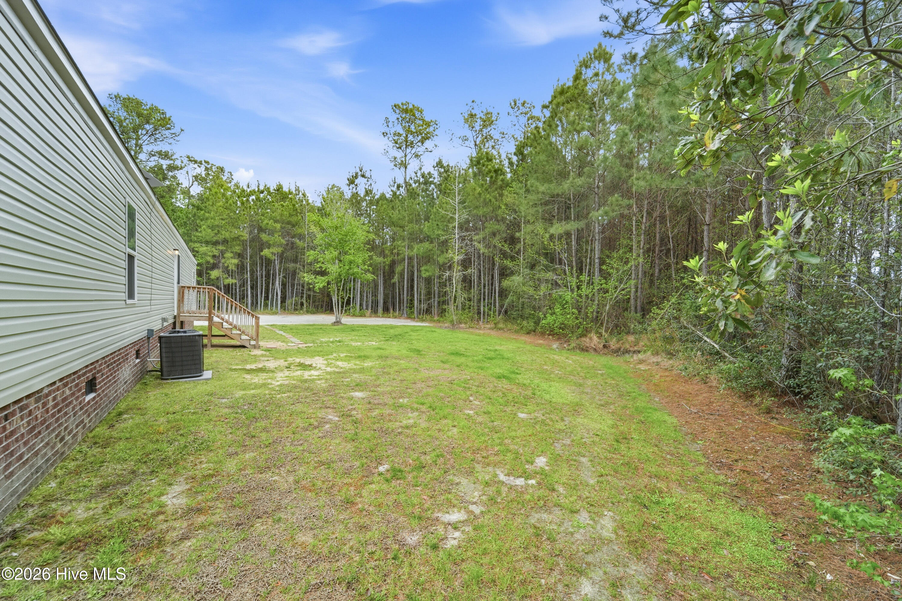 100566814 | Photo 26