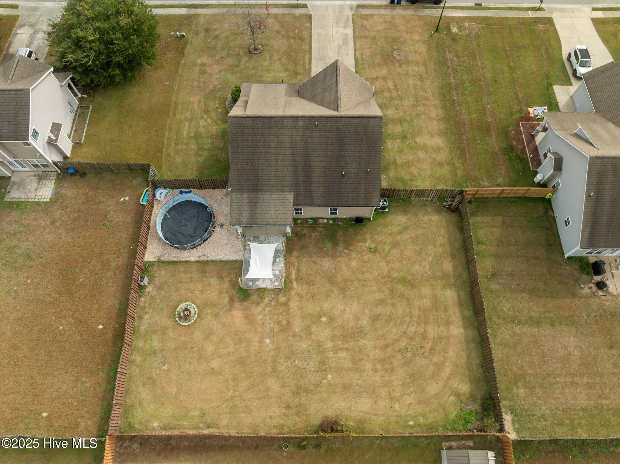 100543355 | Photo 43