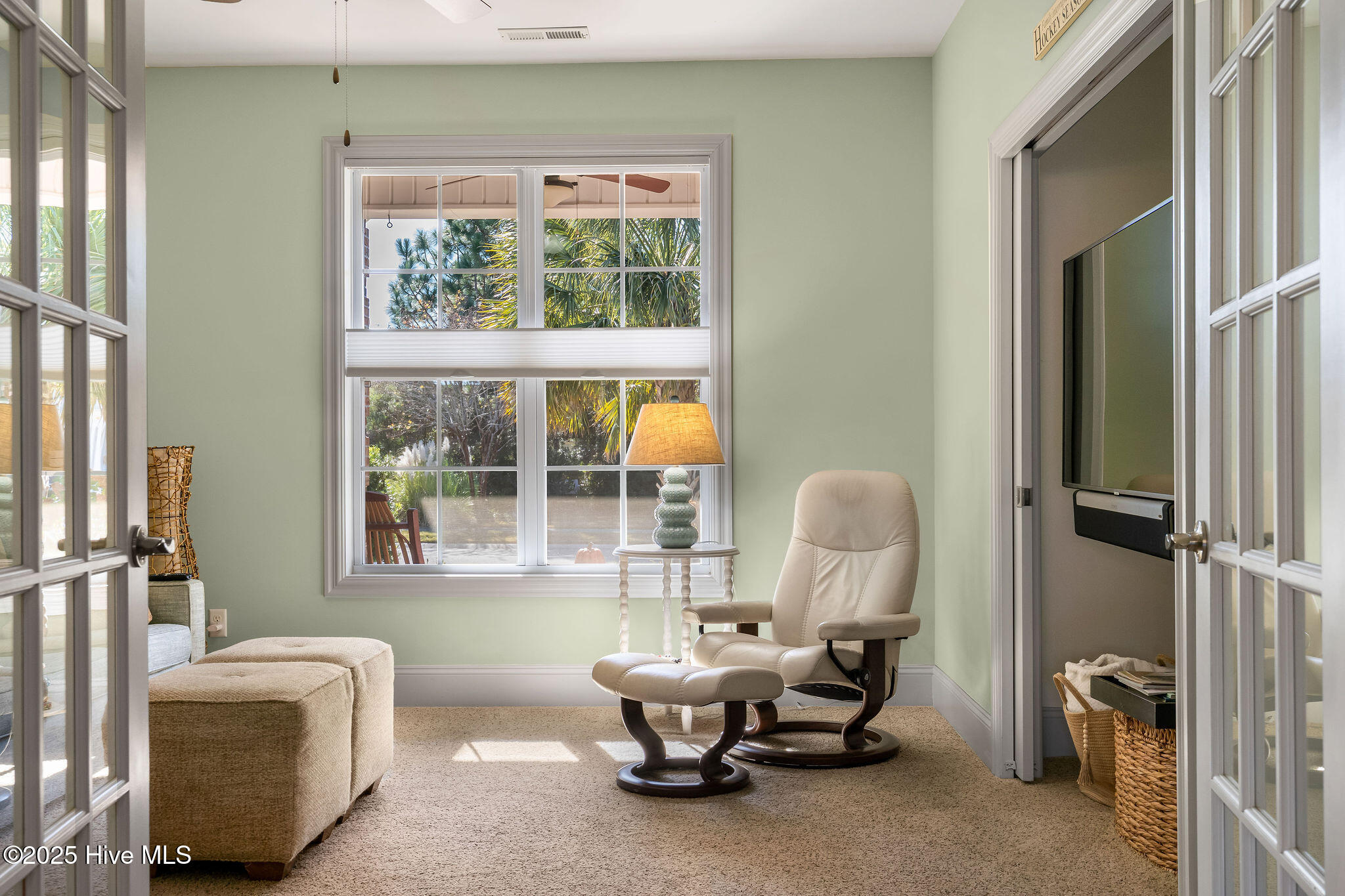 100541913 | Photo 45