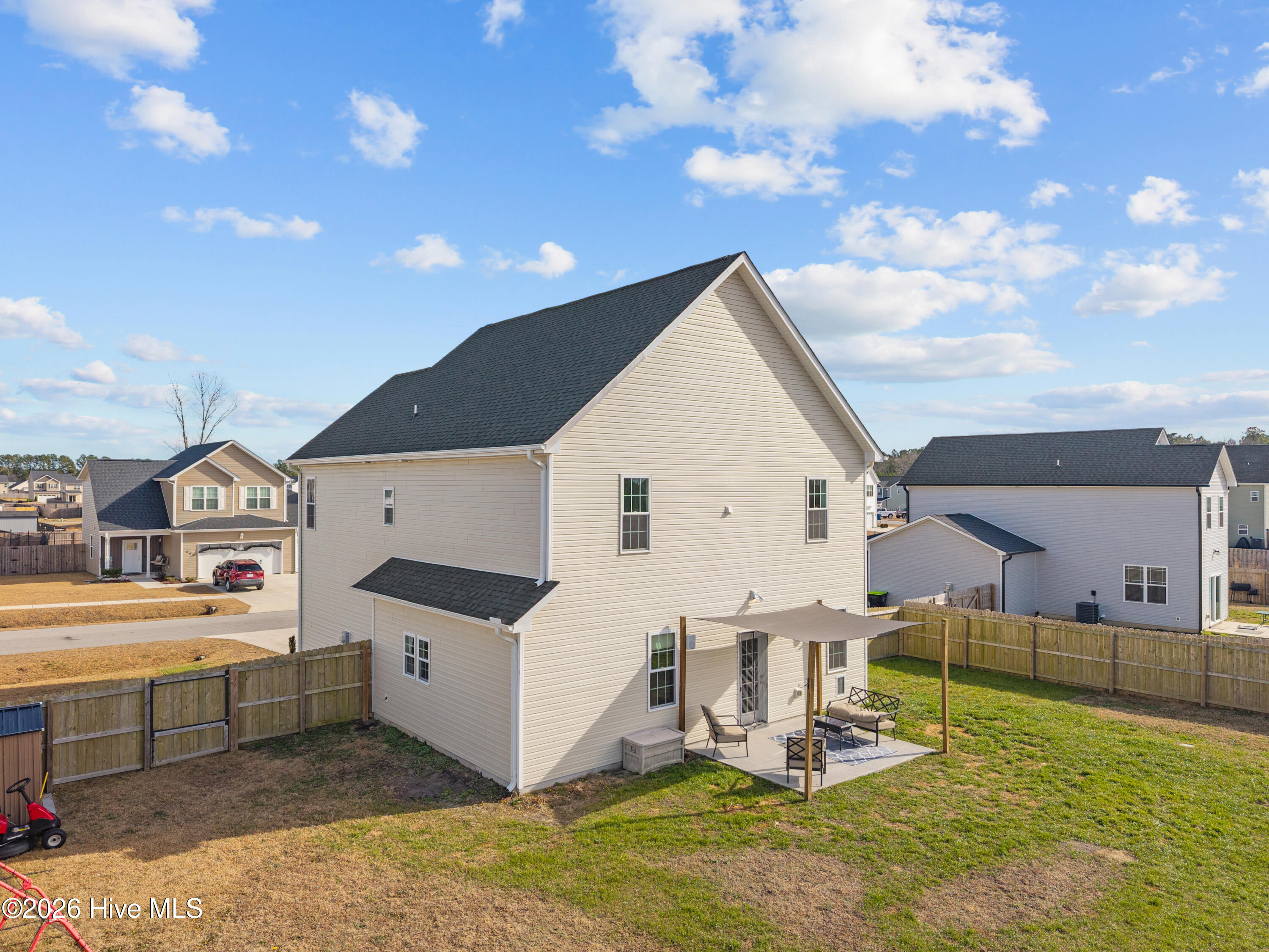 100559534 | Photo 41