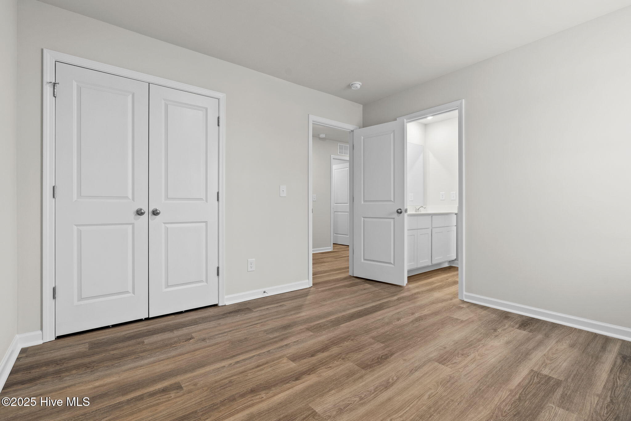 100506430 | Photo 20