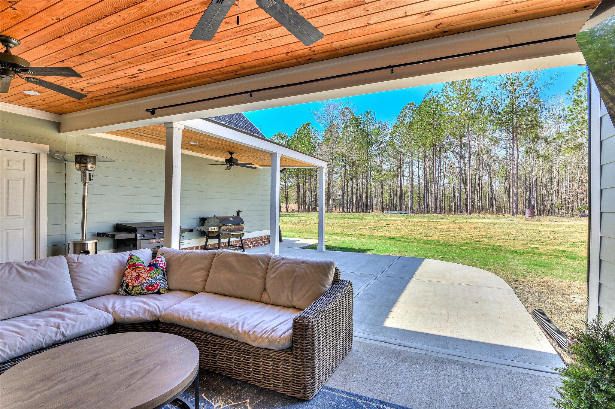 Homes for sale in Lincolnton, GA | 1630 Long Cove Dr, Lincolnton, GA 30817 | MLS# 552588