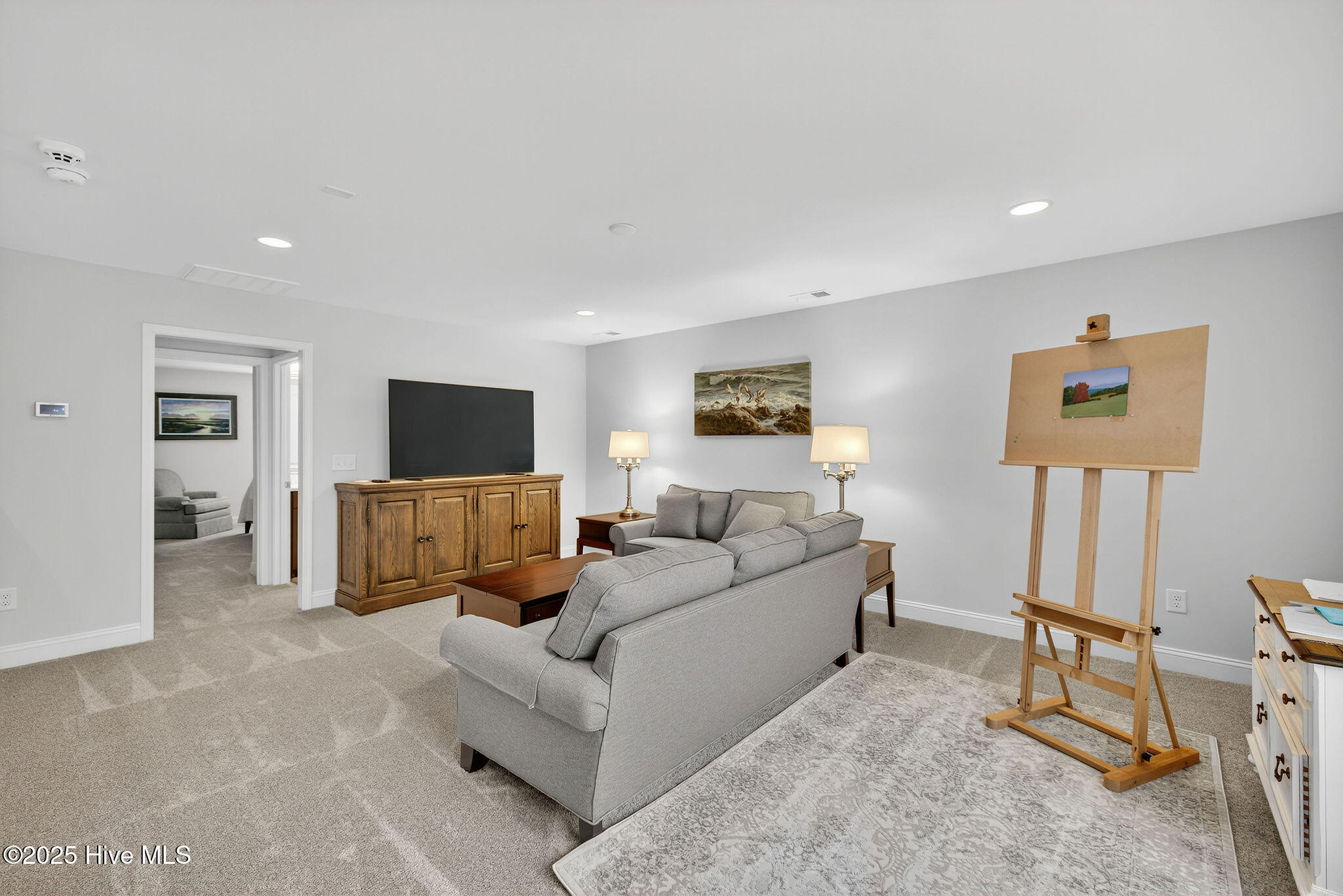 100565700 | Photo 47