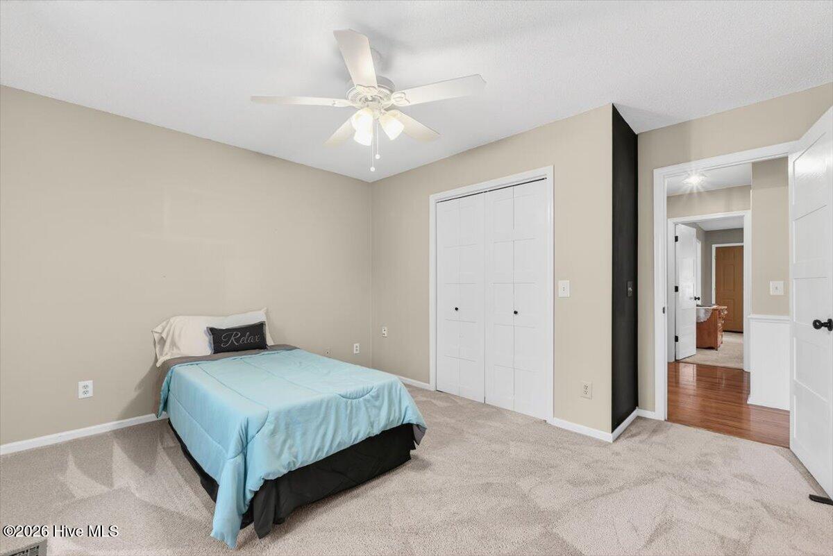 100554267 | Photo 31