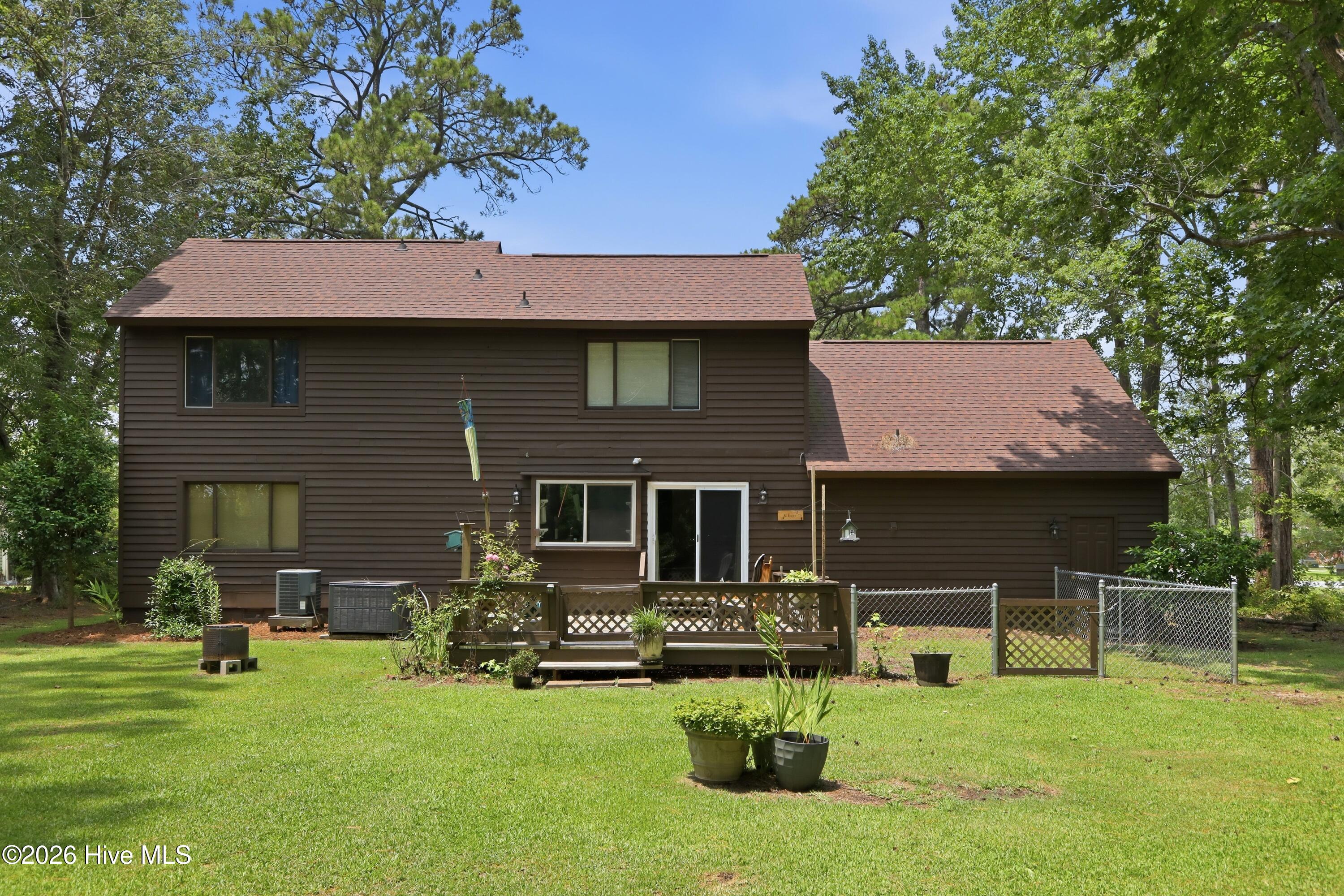 704 Meadow Court,Morehead City