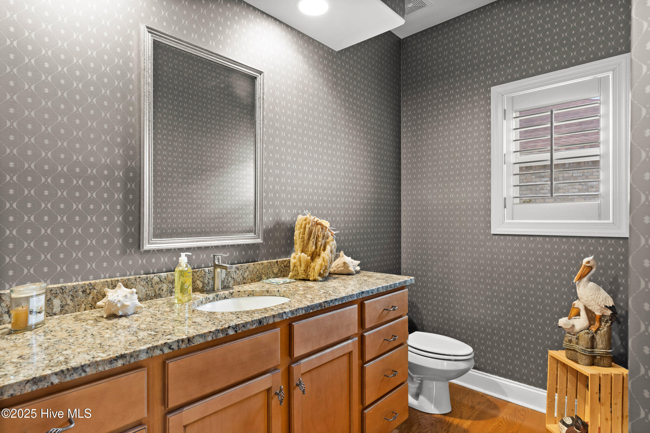 100543015 | Photo 21