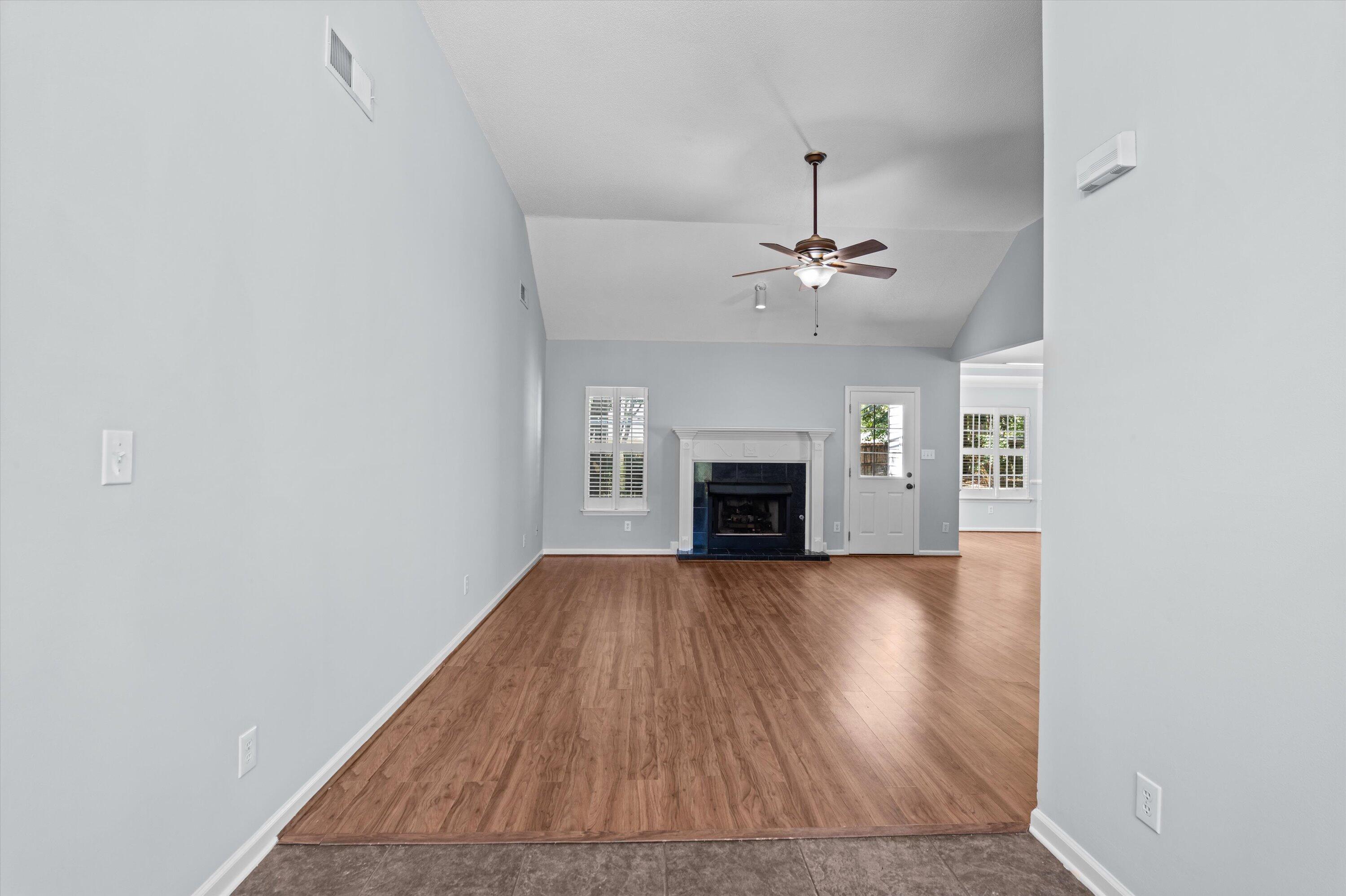 604 Barberry-EvansRealEstateGroup5