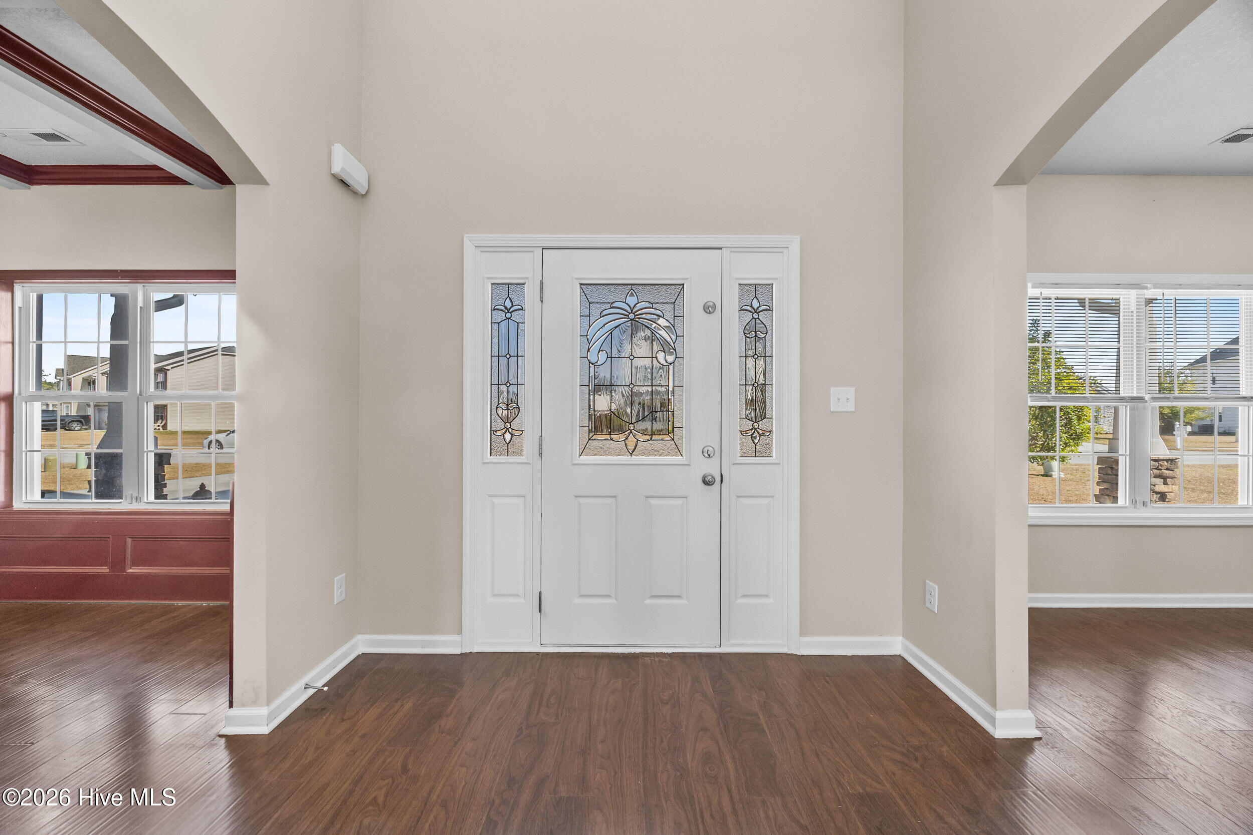 100548661 | Photo 19