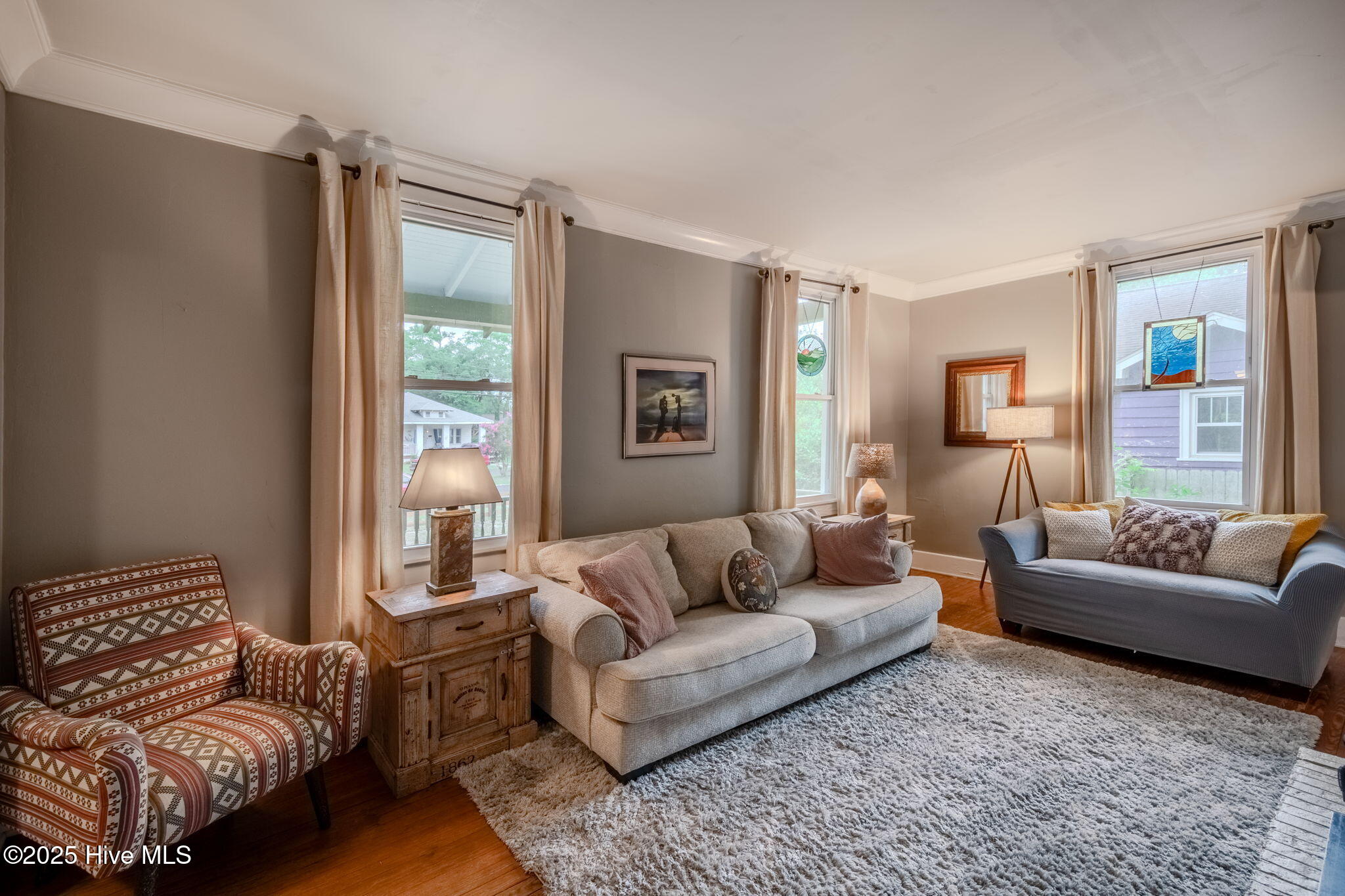 100522019 | Photo 11