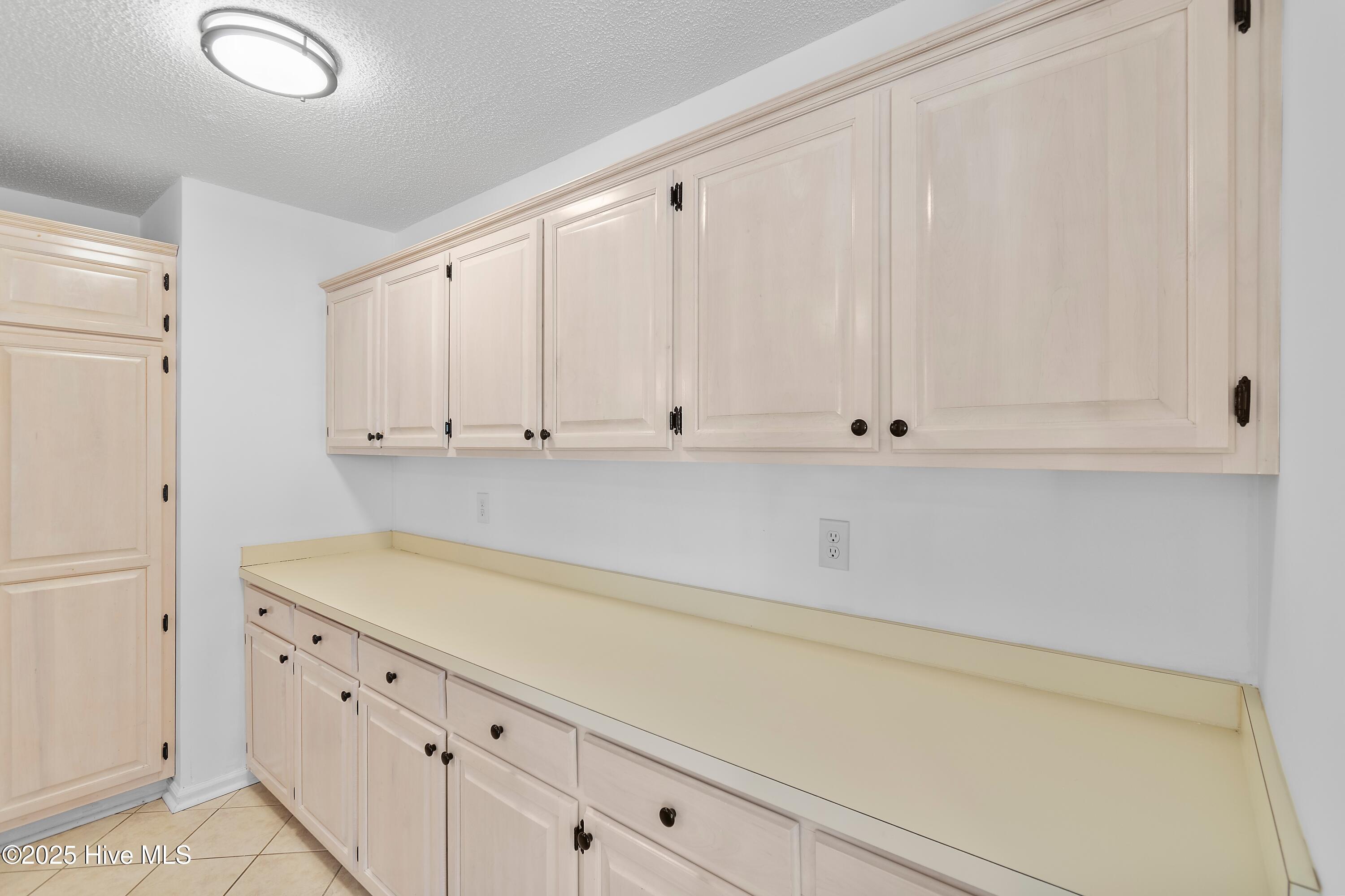 100539605 | Photo 13