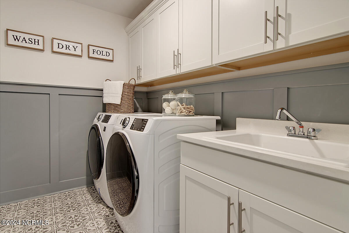 100567572 | Photo 18