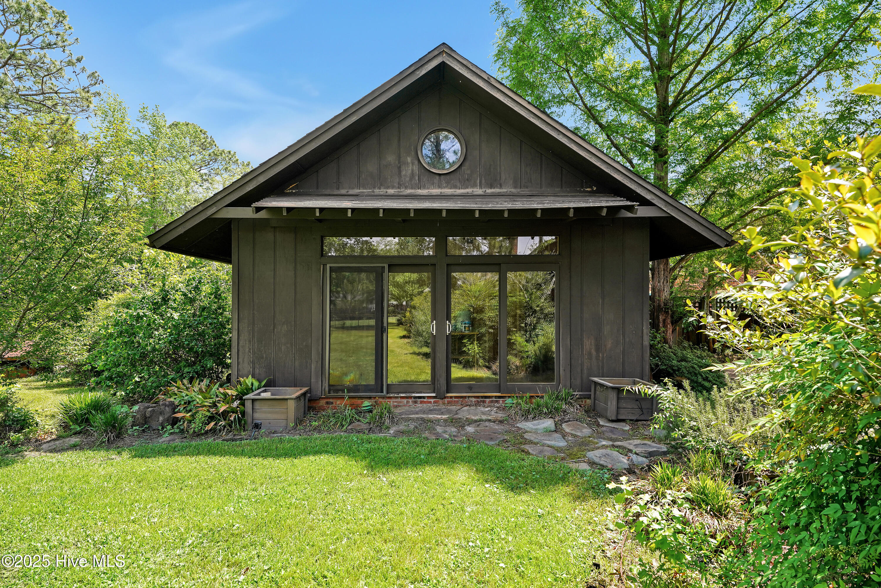 906RobertELeeDrive-54