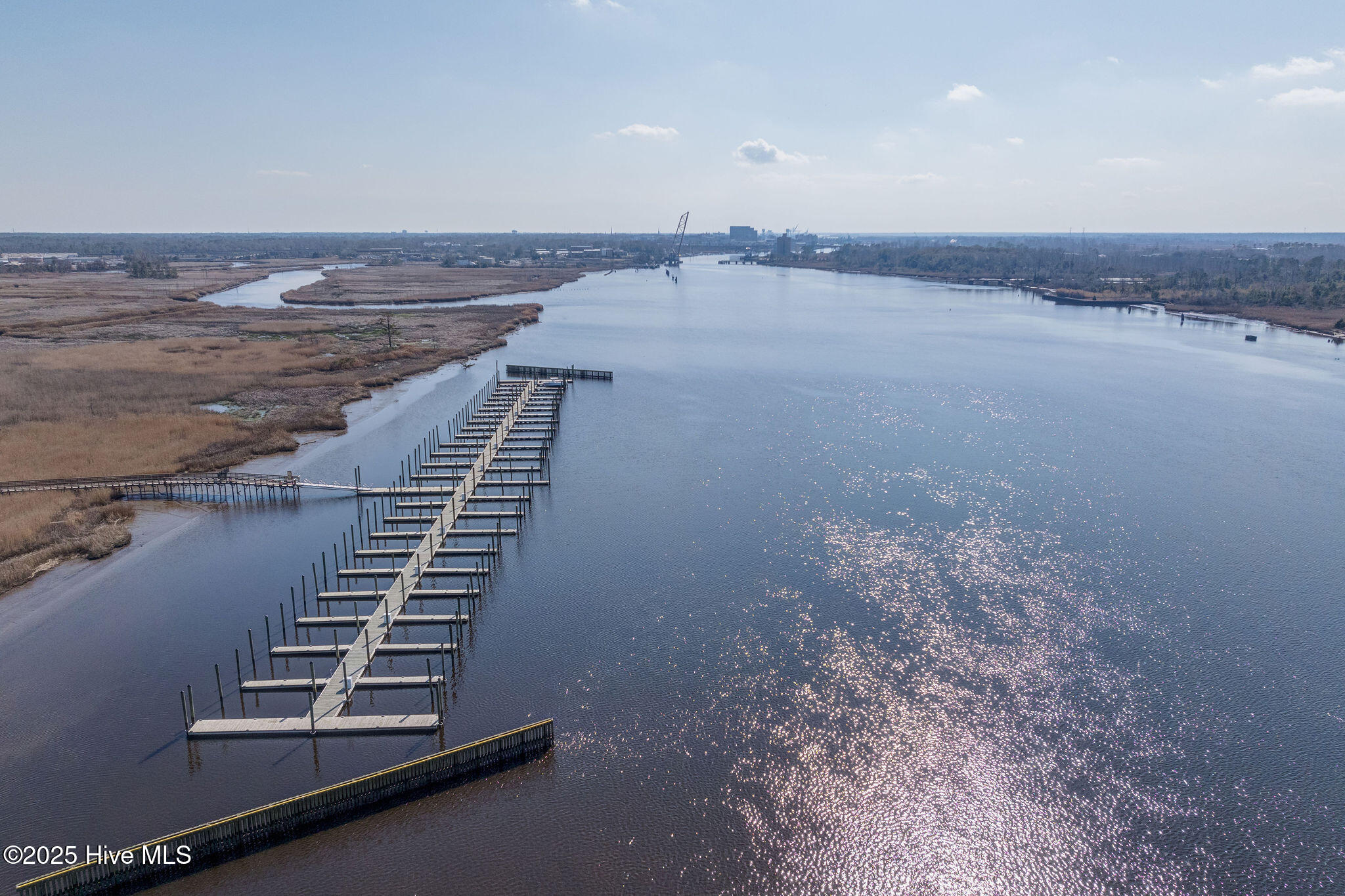 100537676 | Photo 42